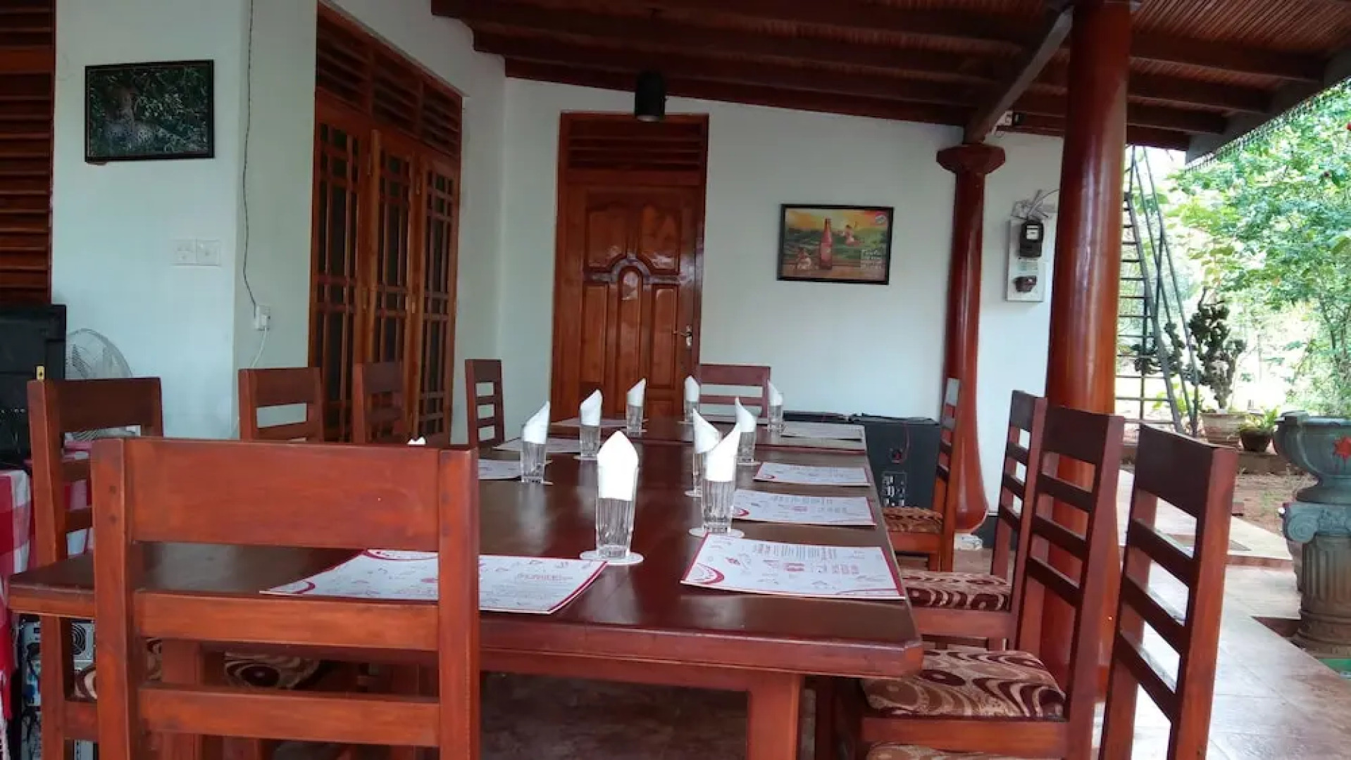 LLT Tourist Inn and Safari Jeep