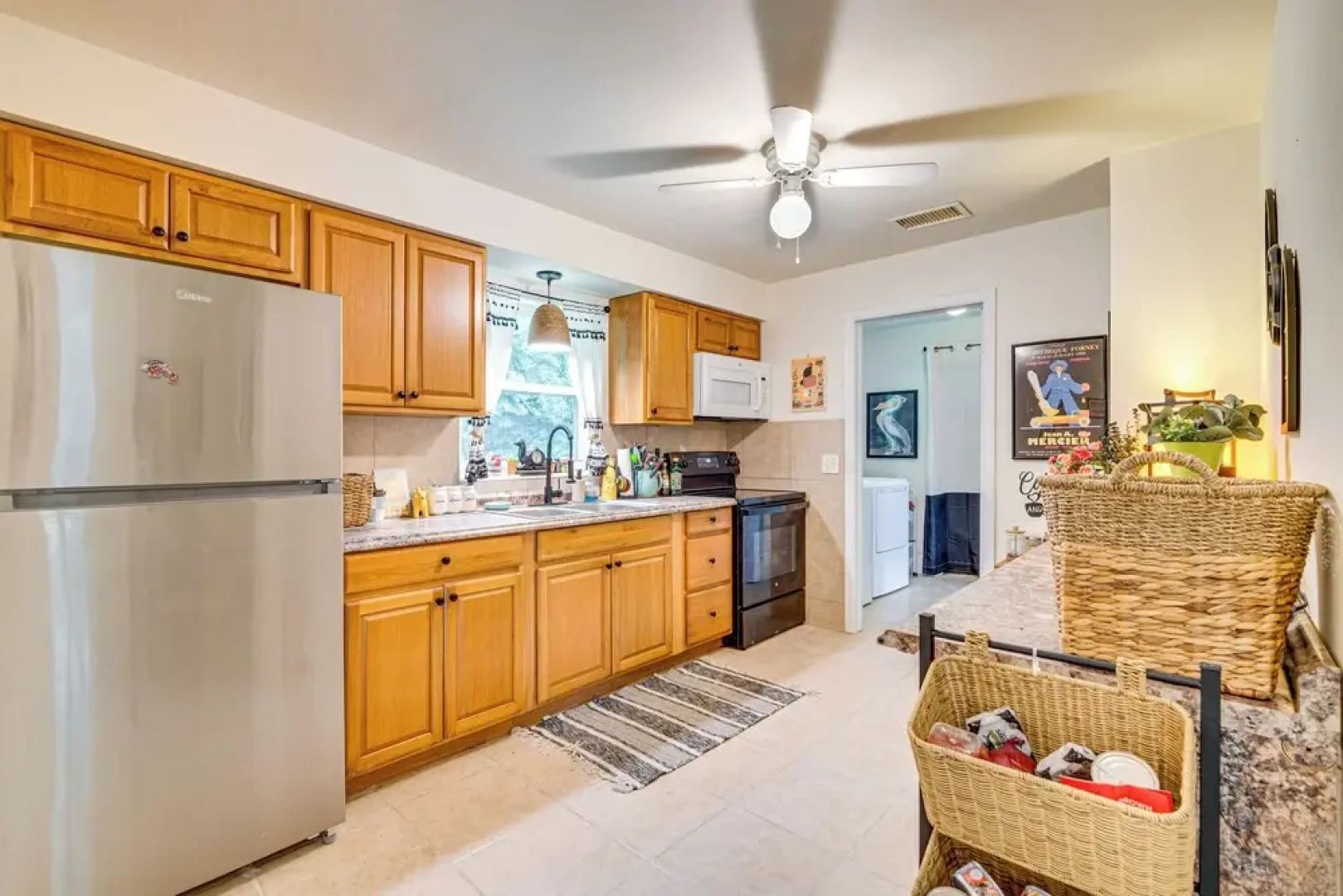 10 Mi to Crystal River: Home in Citrus County