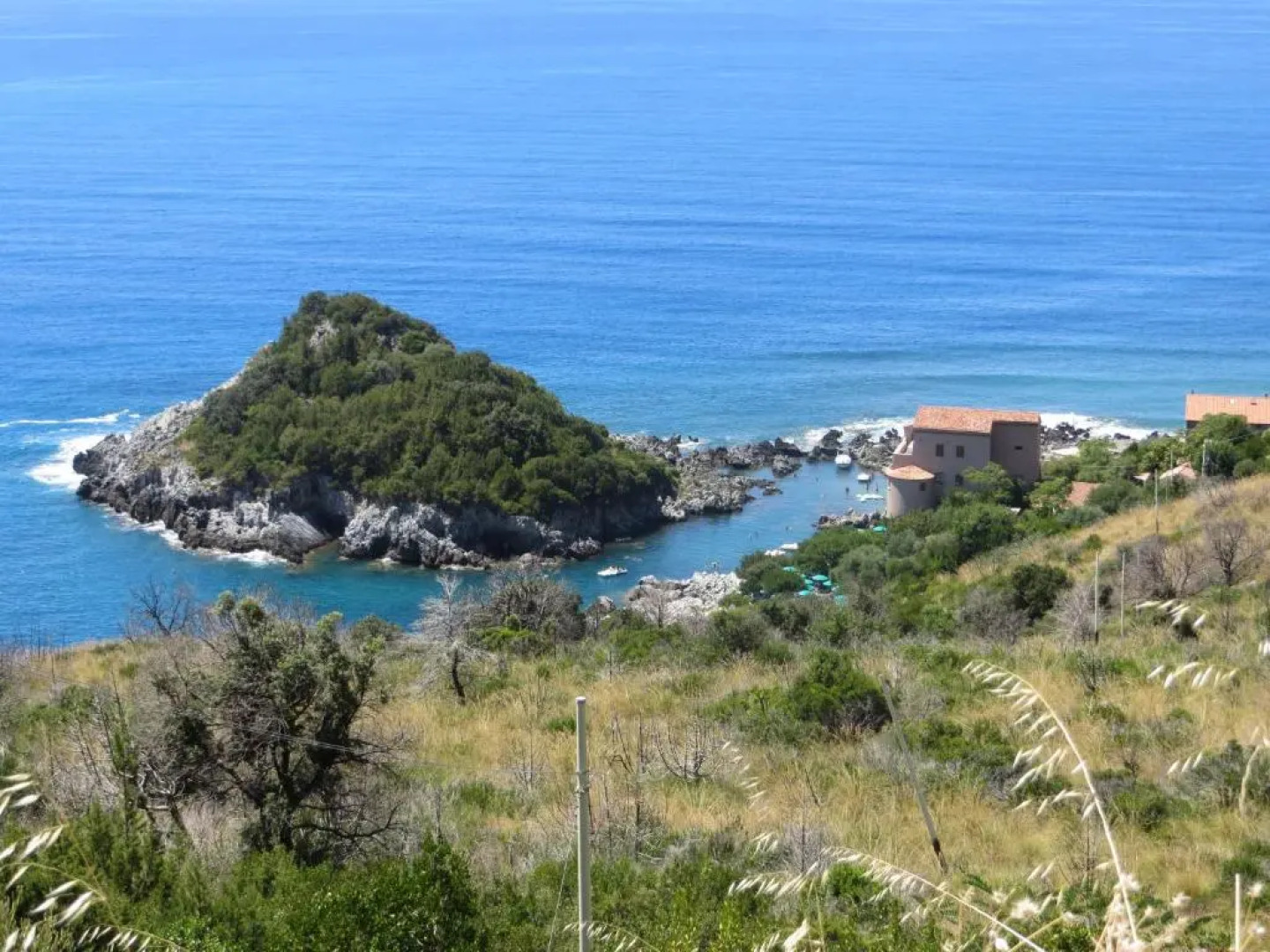 Tusitala - Rooms & Suite