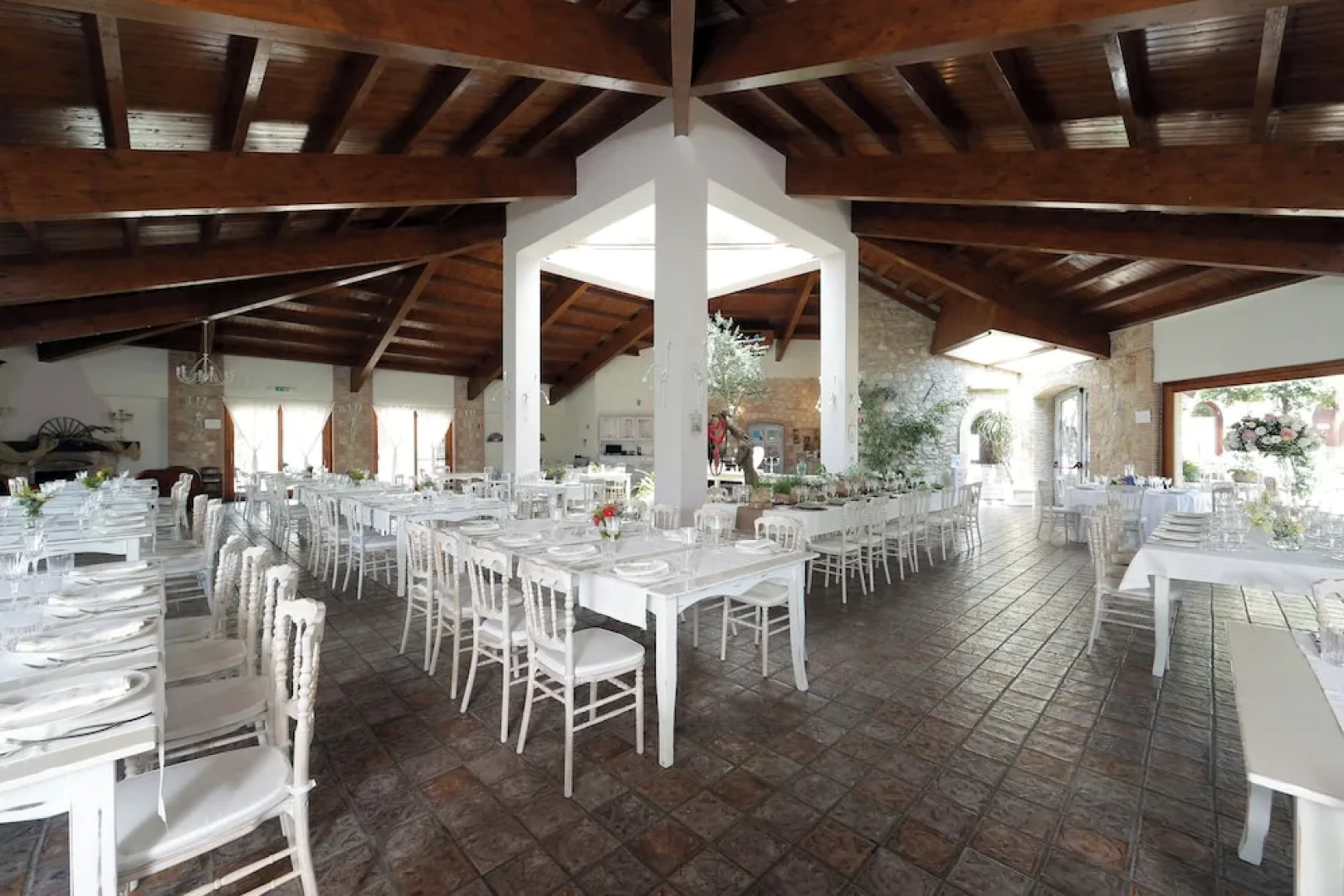 Valle Dell'Aquila Country House