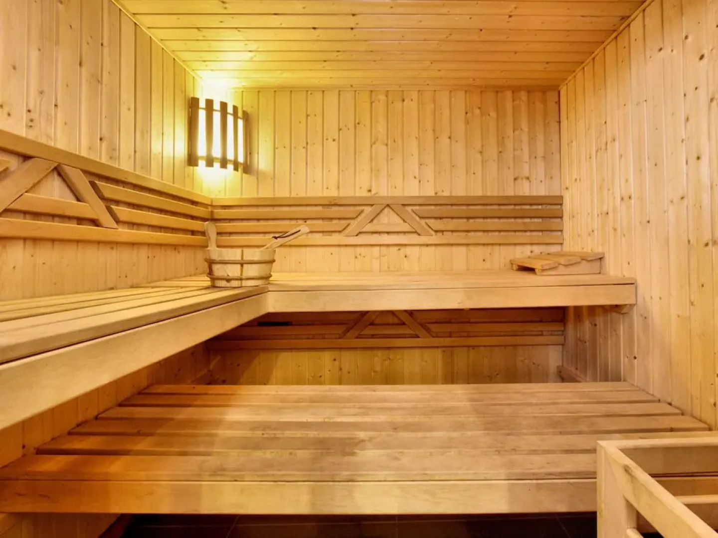 Cozy Chalet in Soy with Sauna