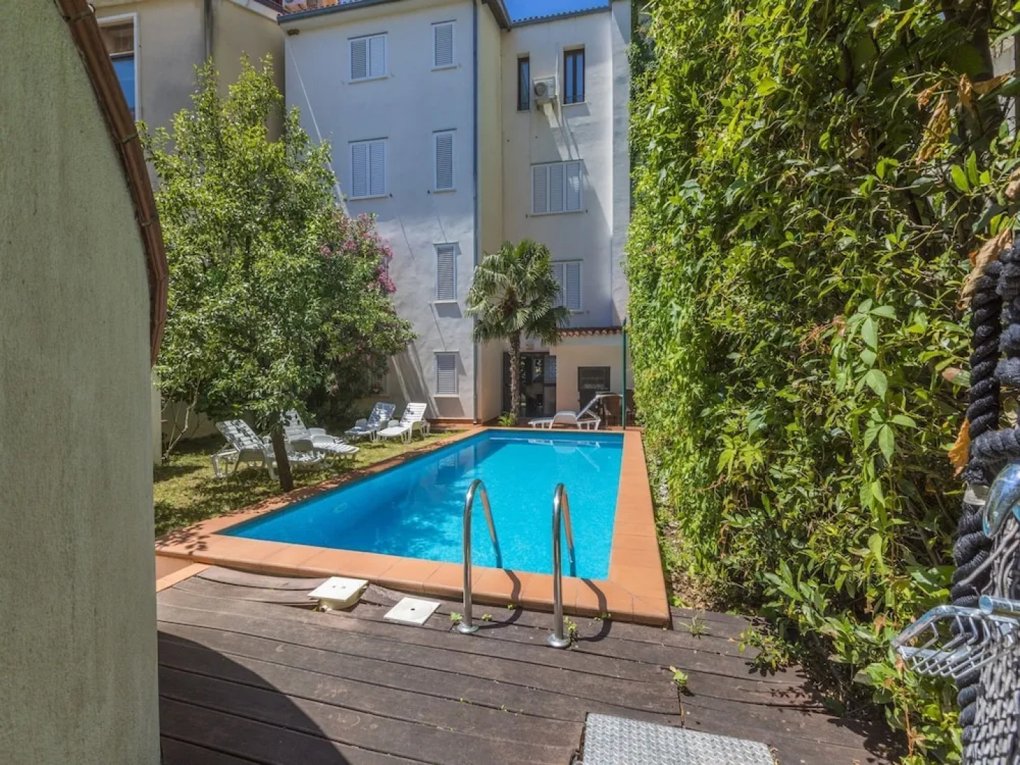 Apartment Sunny
