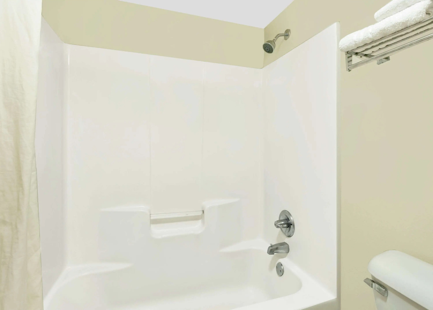 Super 8 by Wyndham Byron/South Macon