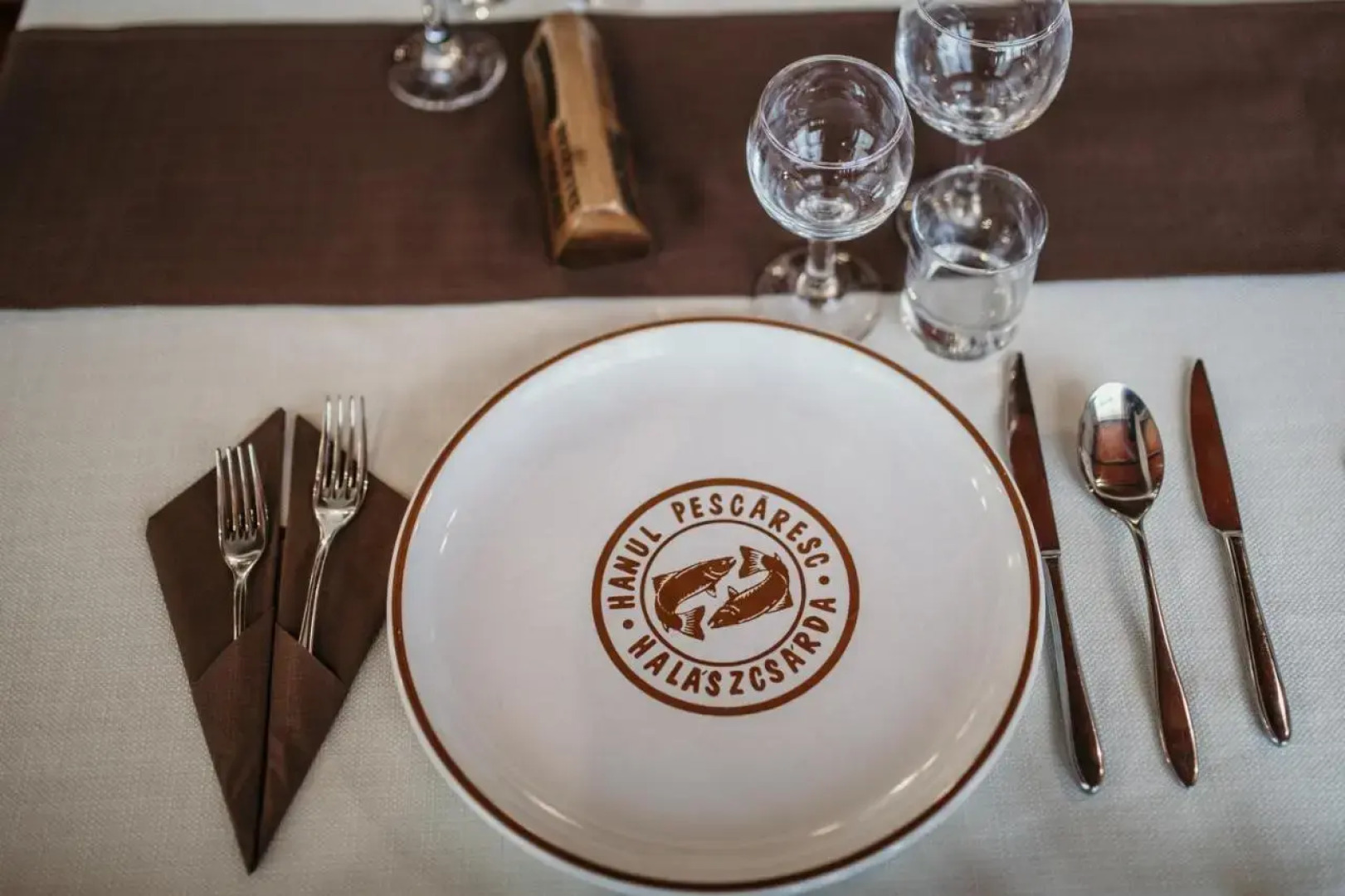 Complex turistic Han Pescaresc