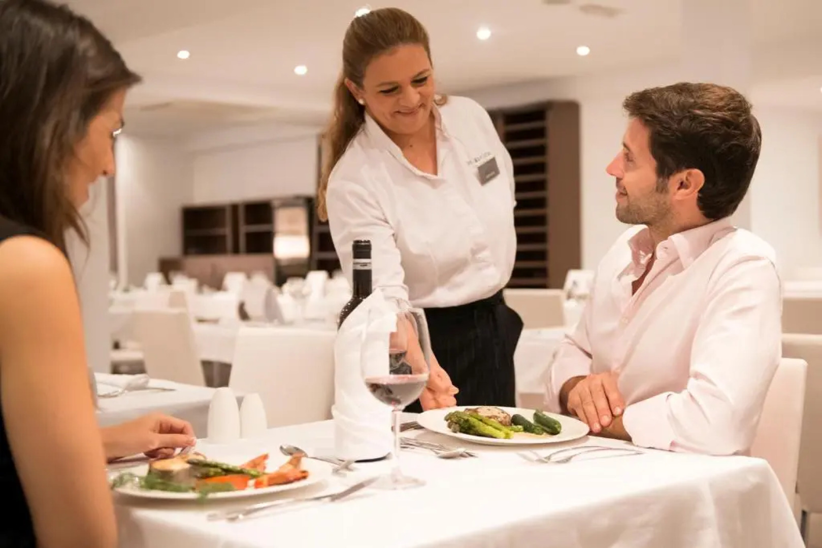 Las Gaviotas Suites Hotel