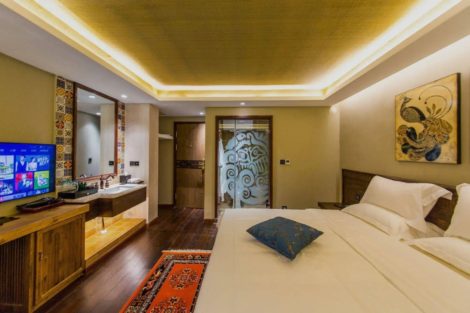 Shangri-la Bird of Paradise Inn