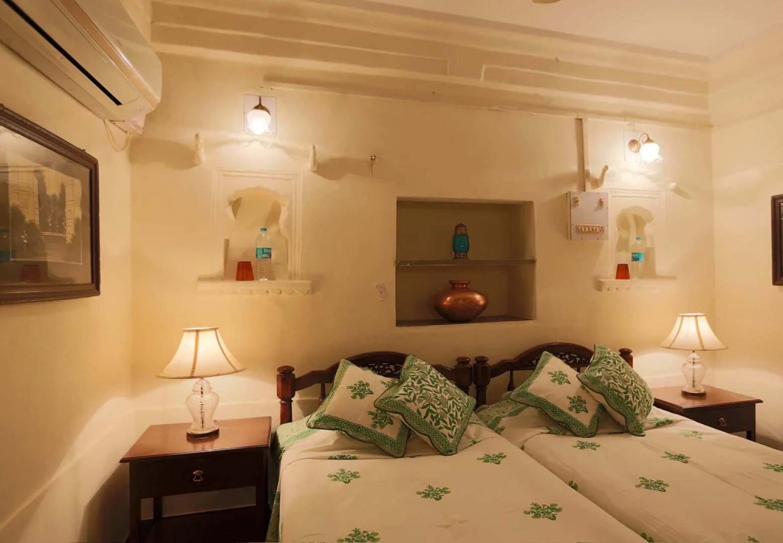 Bhainsrorgarh Fort Hotel