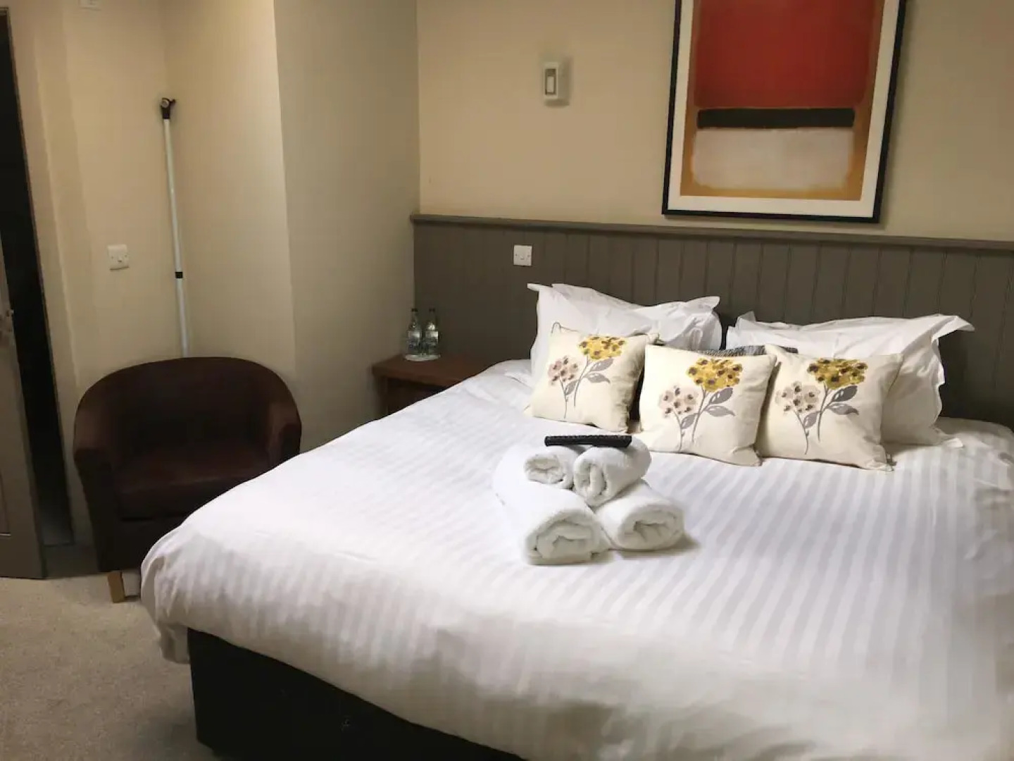 The Red Well Country Inn