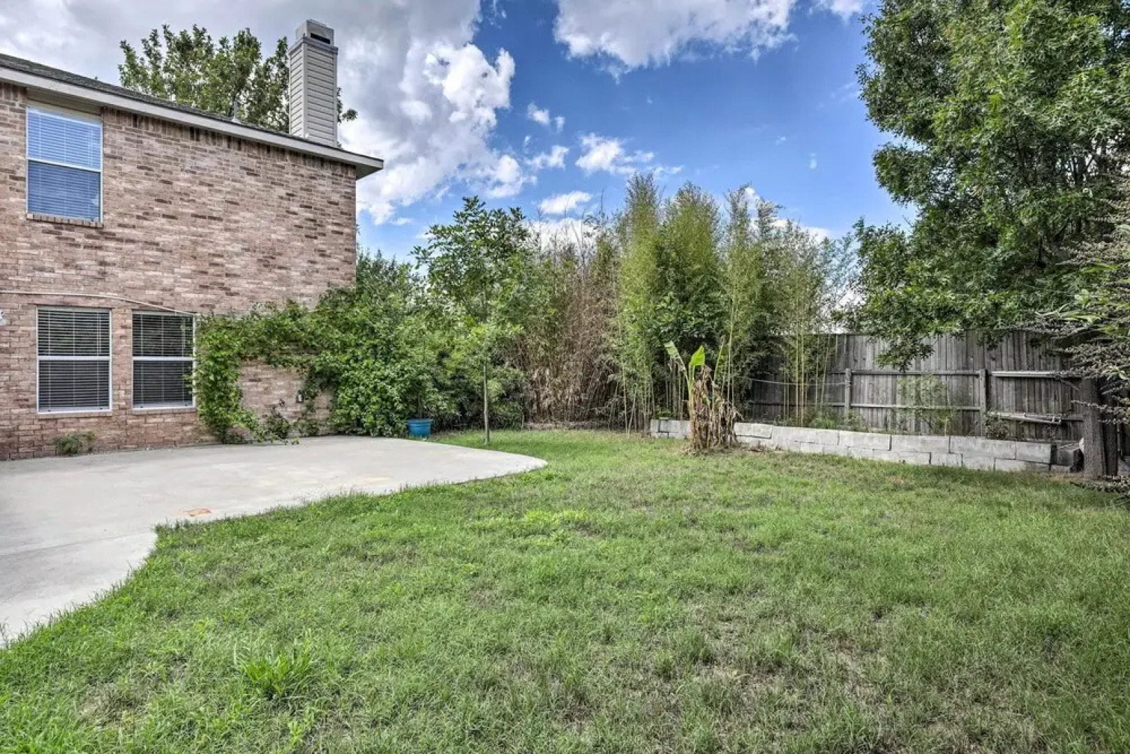 Sleek Rockwall Home Near Dtwn Dallas & Lake!