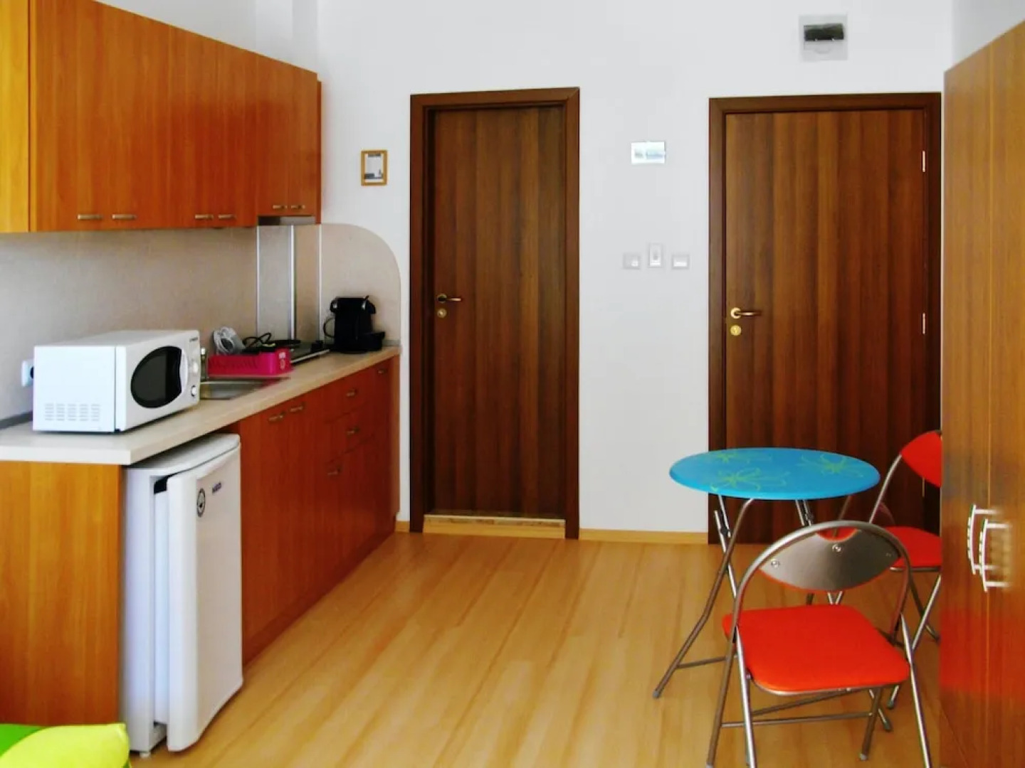 Studio in Tankovo, With Shared Pool - 3 km From the Beach