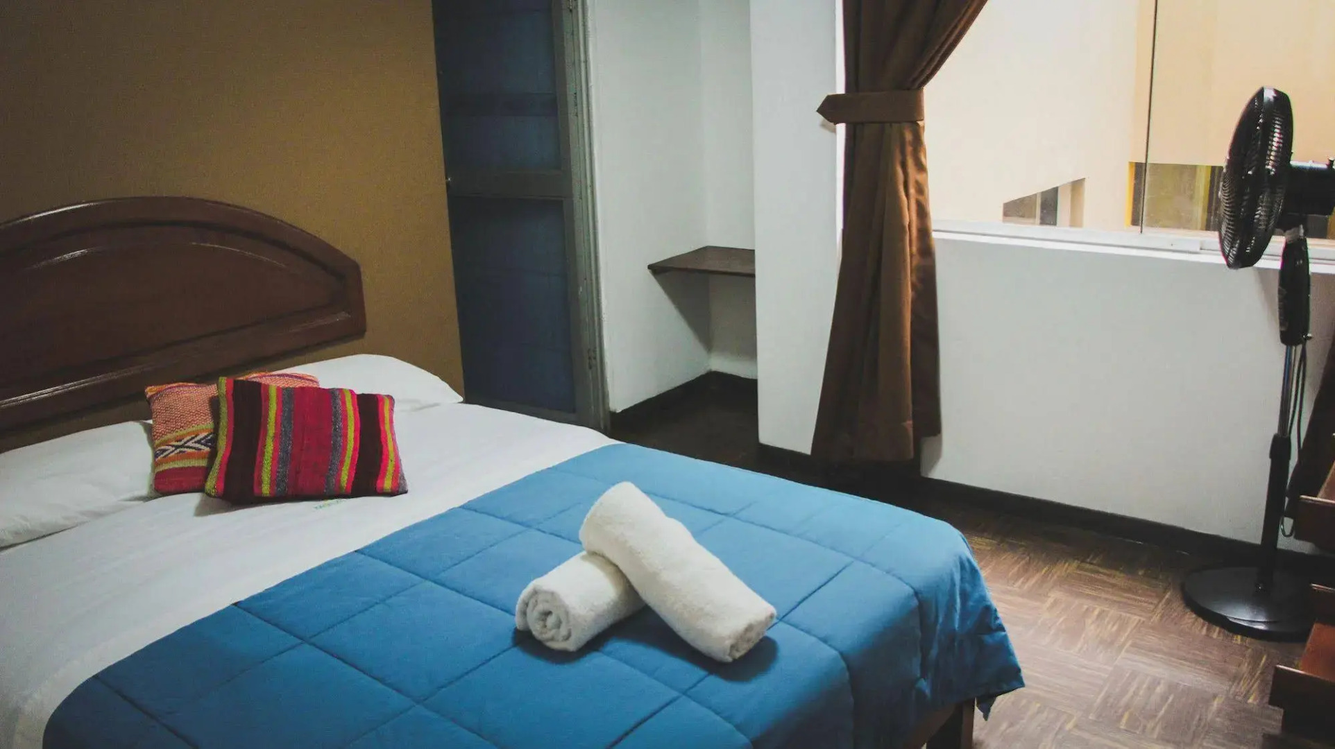 Tupac Hostel - Lima Airport
