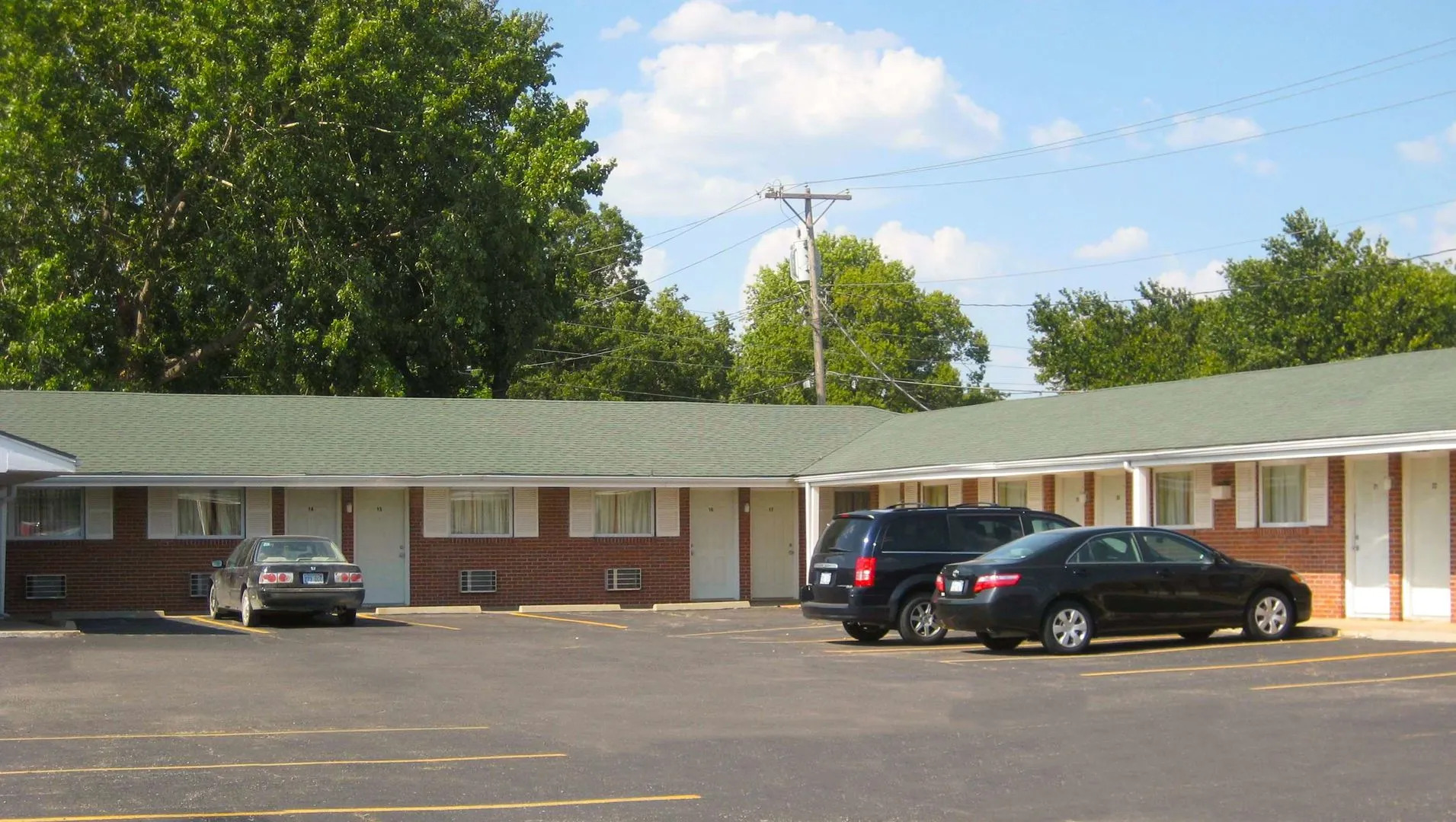 Luxury Inn & Suites Forrest City