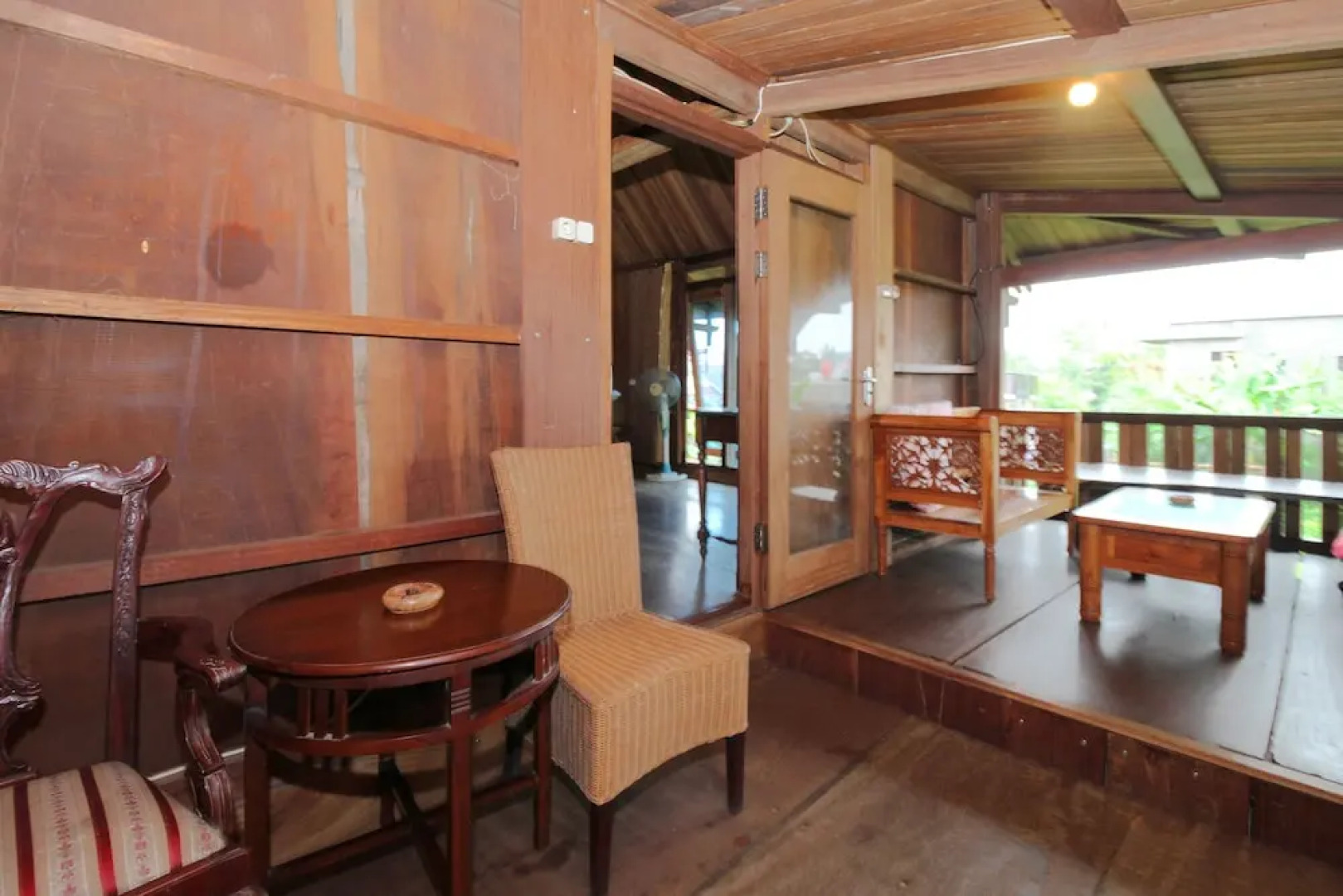 Airy Bangunharjo Parangtritis KM 4 Desa Saman Dua Yogyakarta