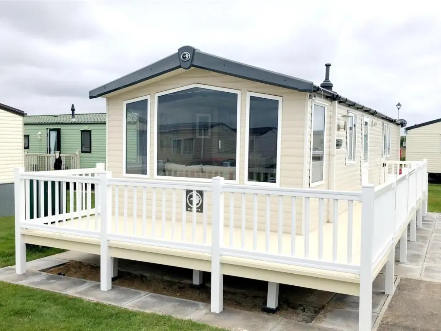 Golden Palm Getaway's PG143