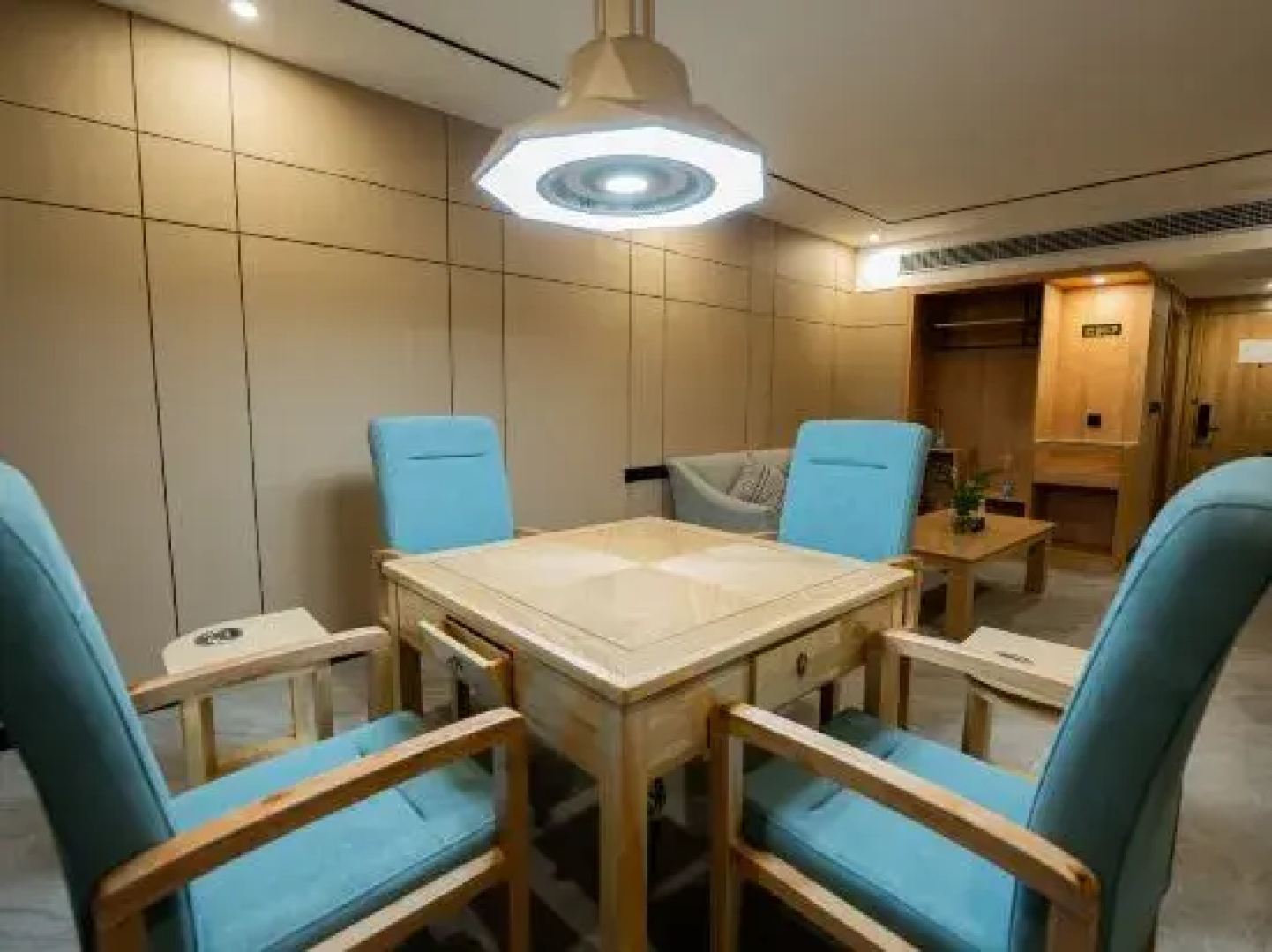 Panda Prince Hotel