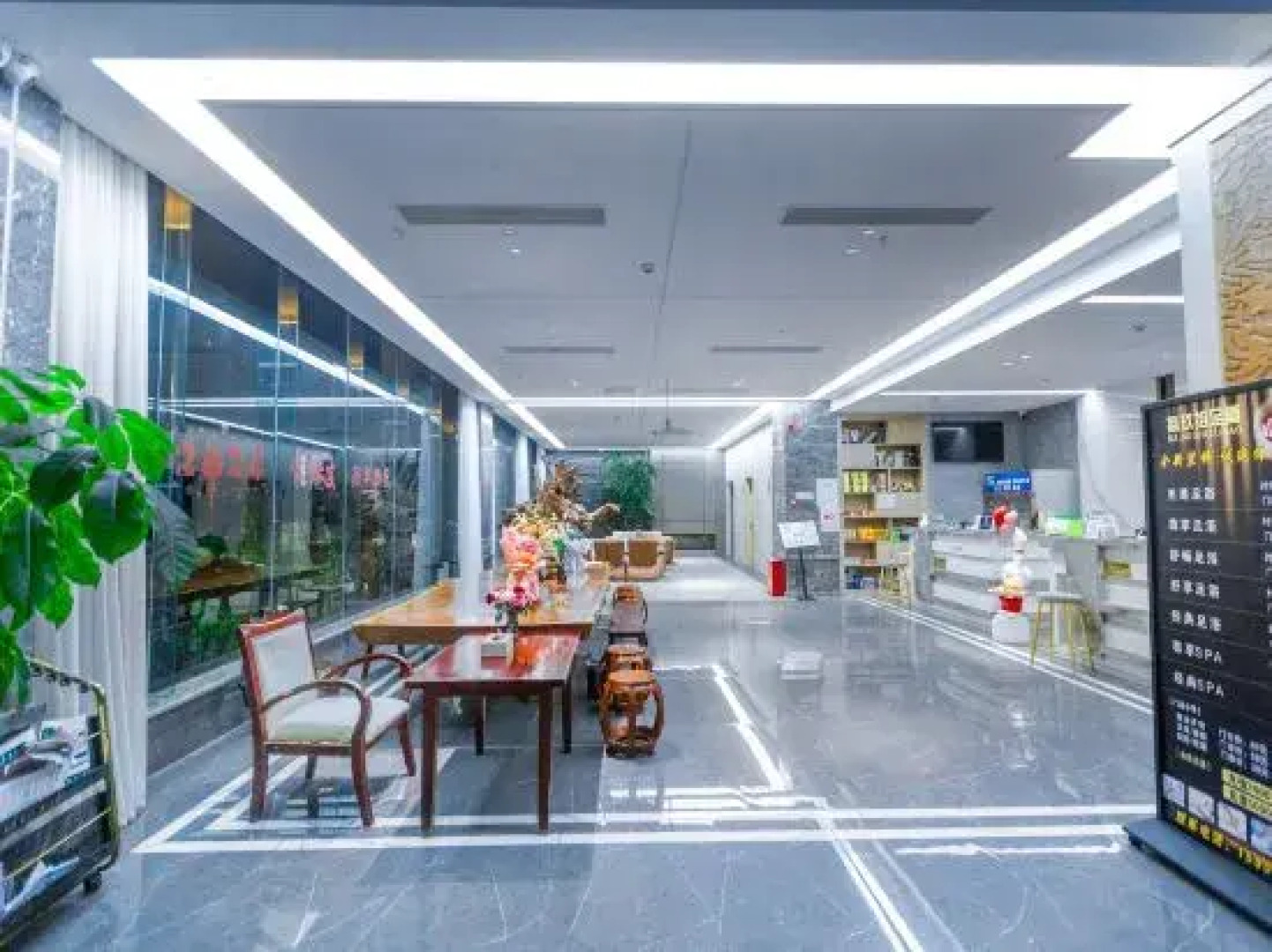 Huihua Hotel Lushan (Qixiang Avenue)