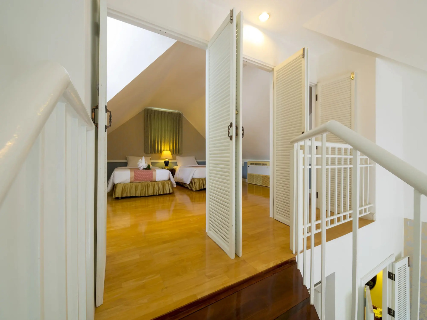 Brookside Valley Resort