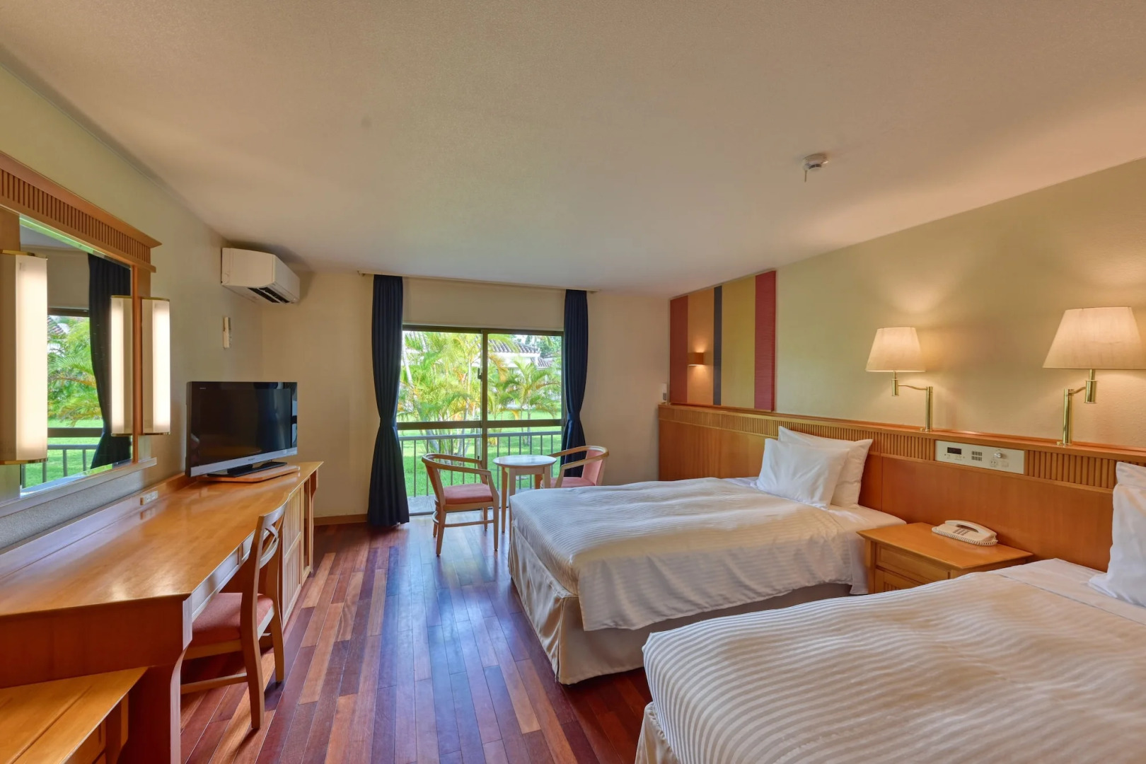 Fusaki Beach Resort Hotel & Villas