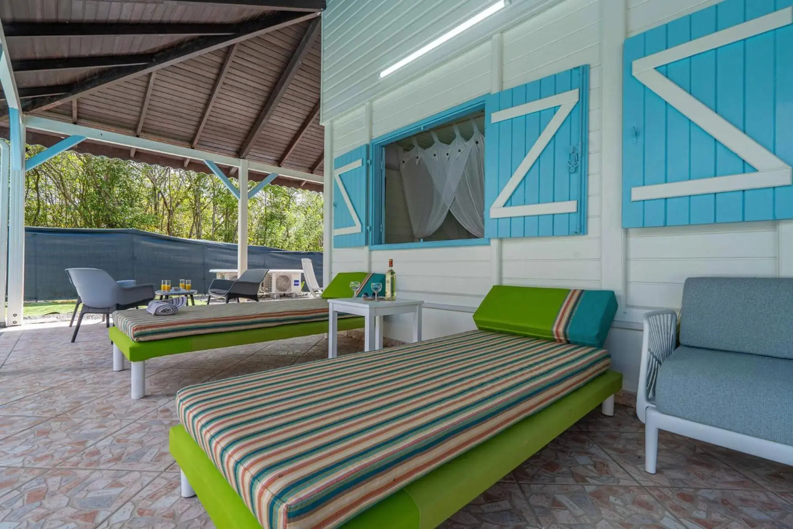 Villa Lyjade, 4 CH, piscine, vue mer