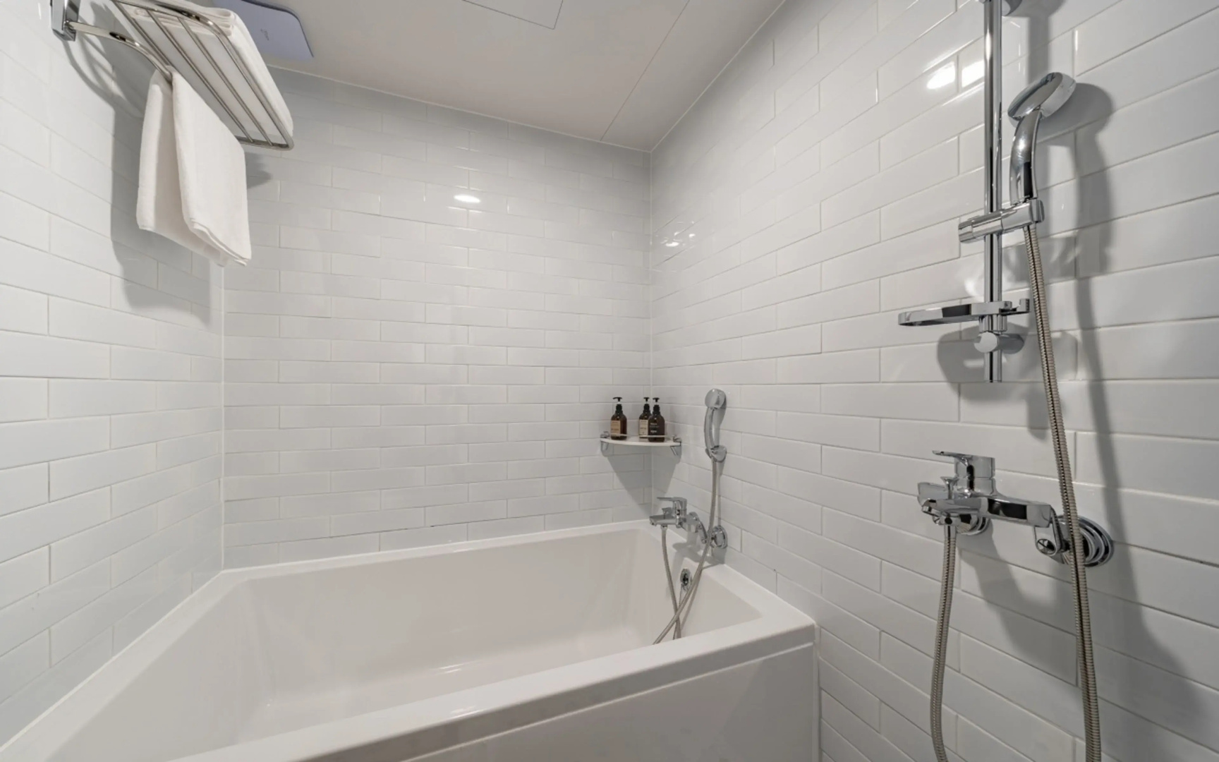 Brown Dot Hotel Wolgot