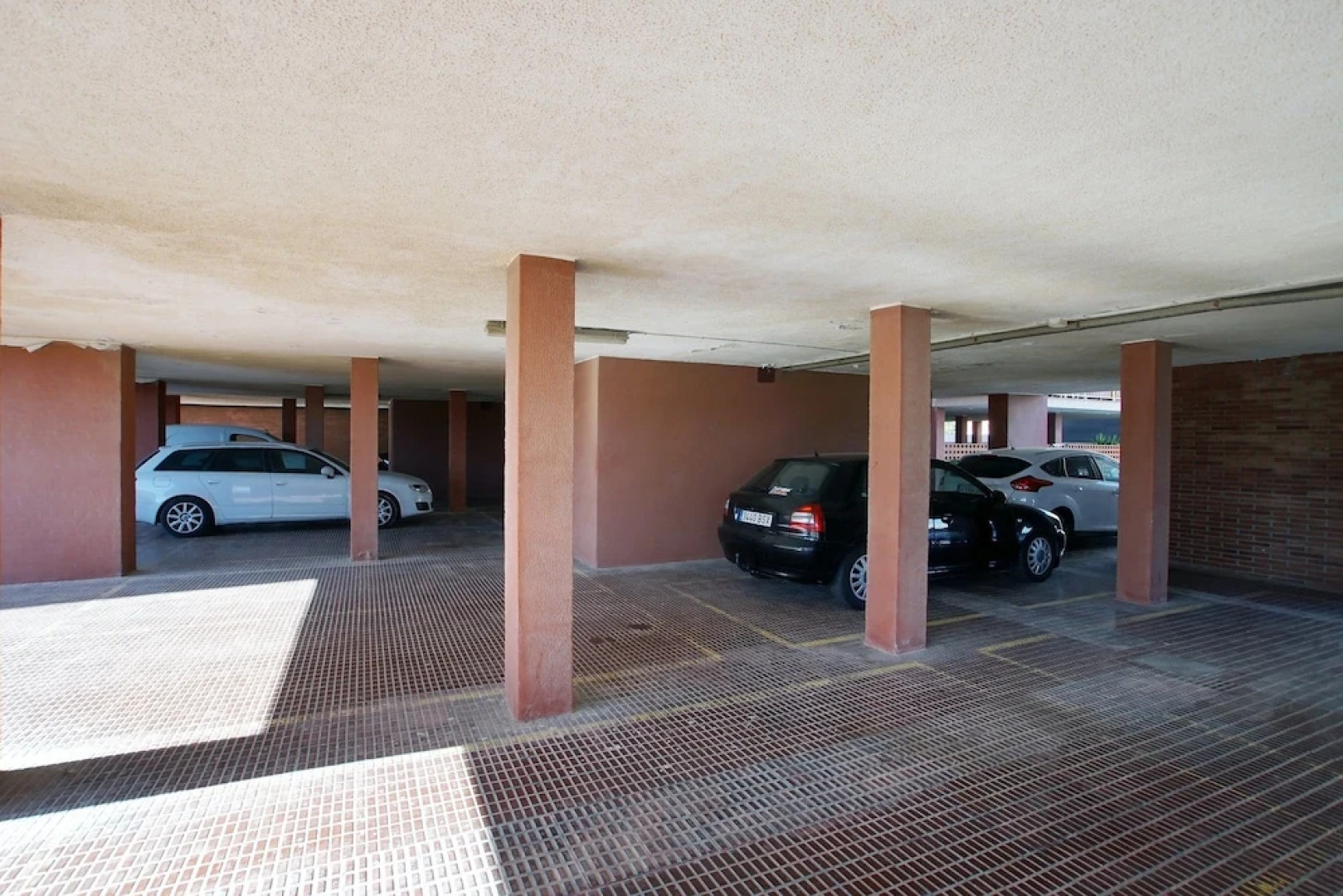 Calaluz Be my Guest Castelldefels