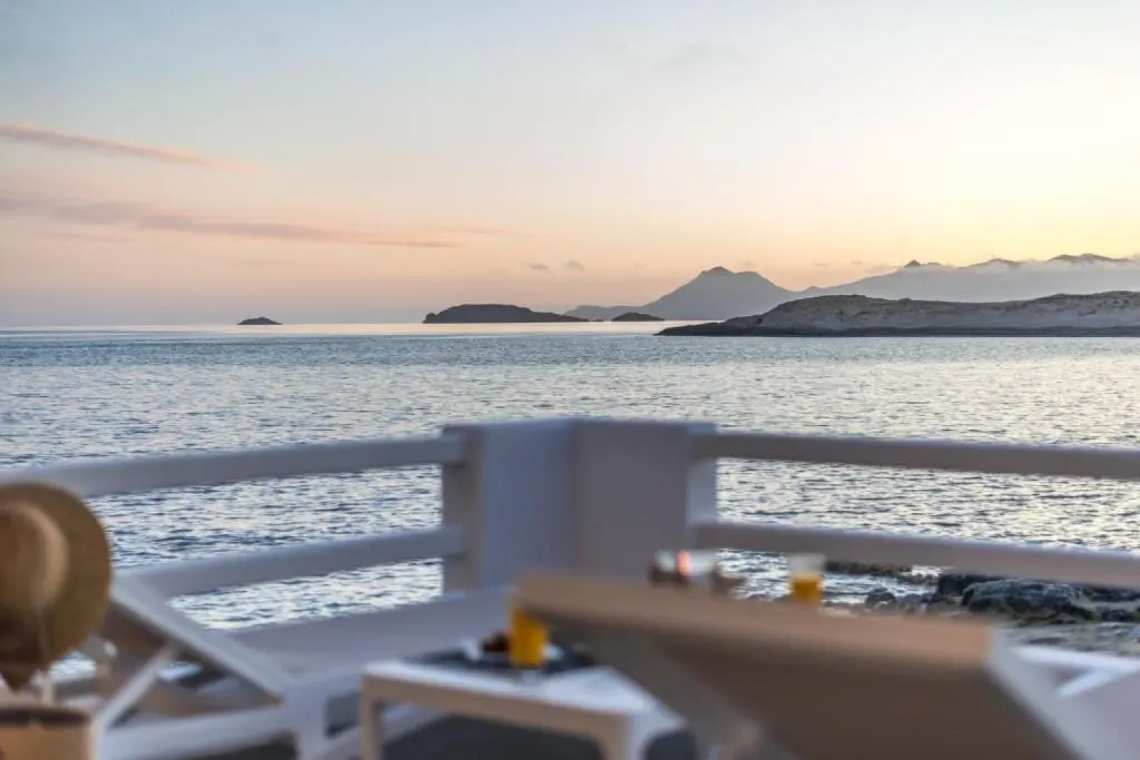 Peter's Sea and Sαnd Residence