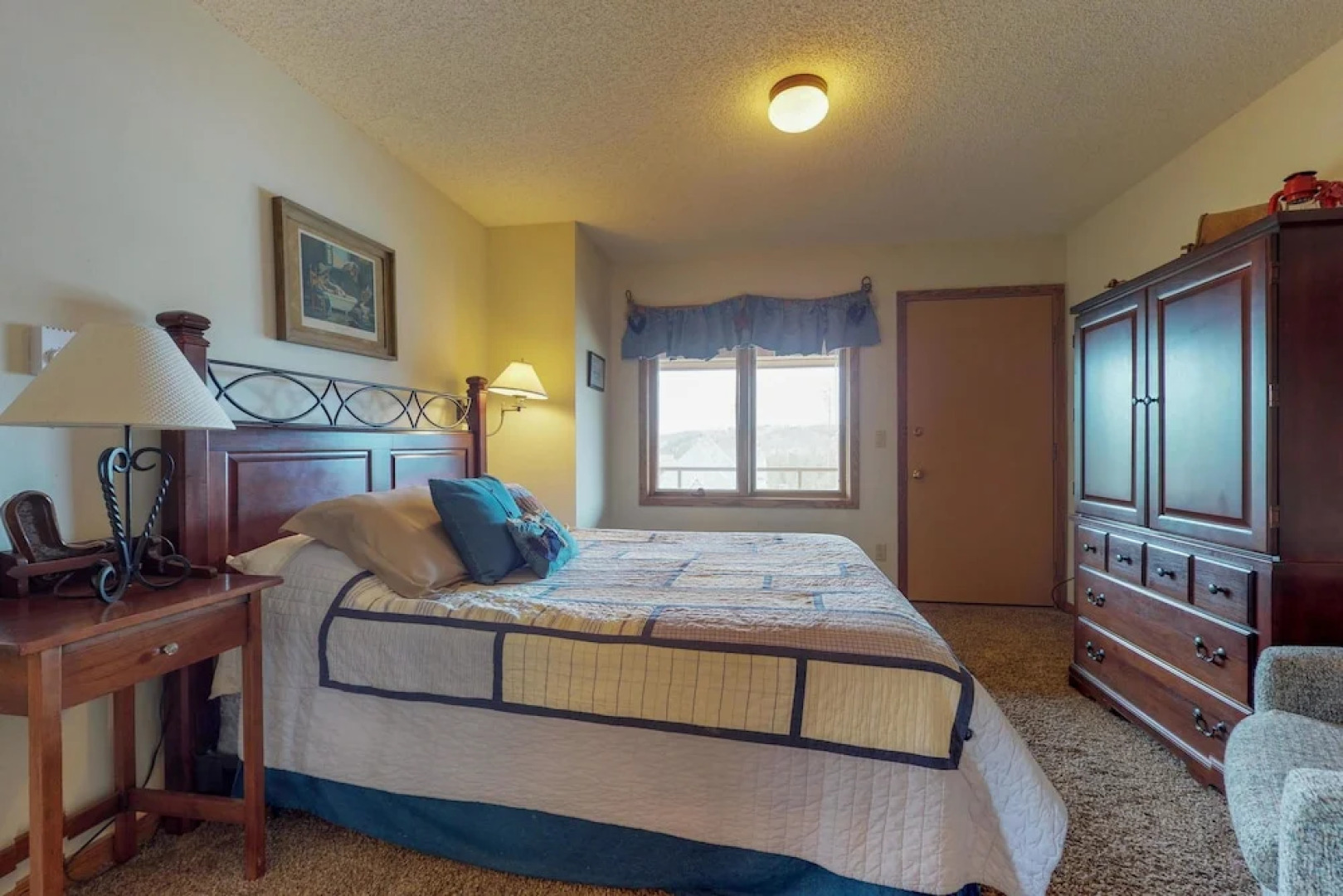 Braidwood Condominium