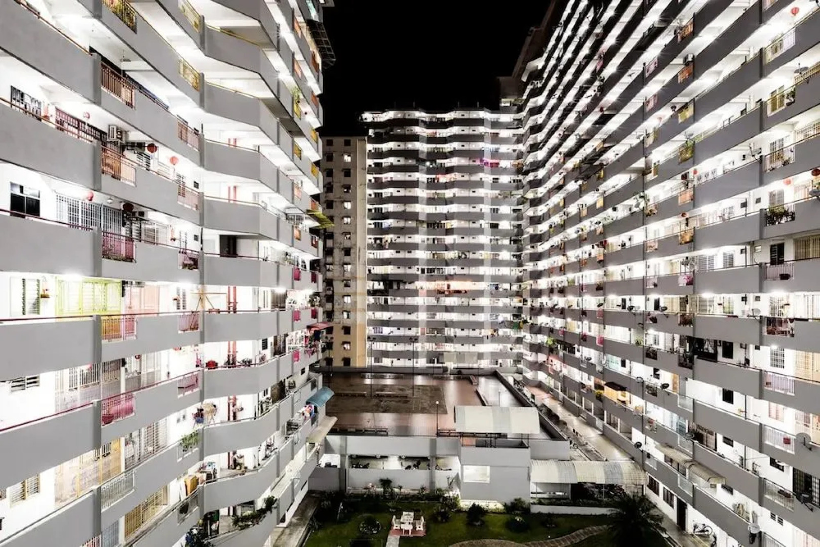 Eastern Court 22 by Sanguine