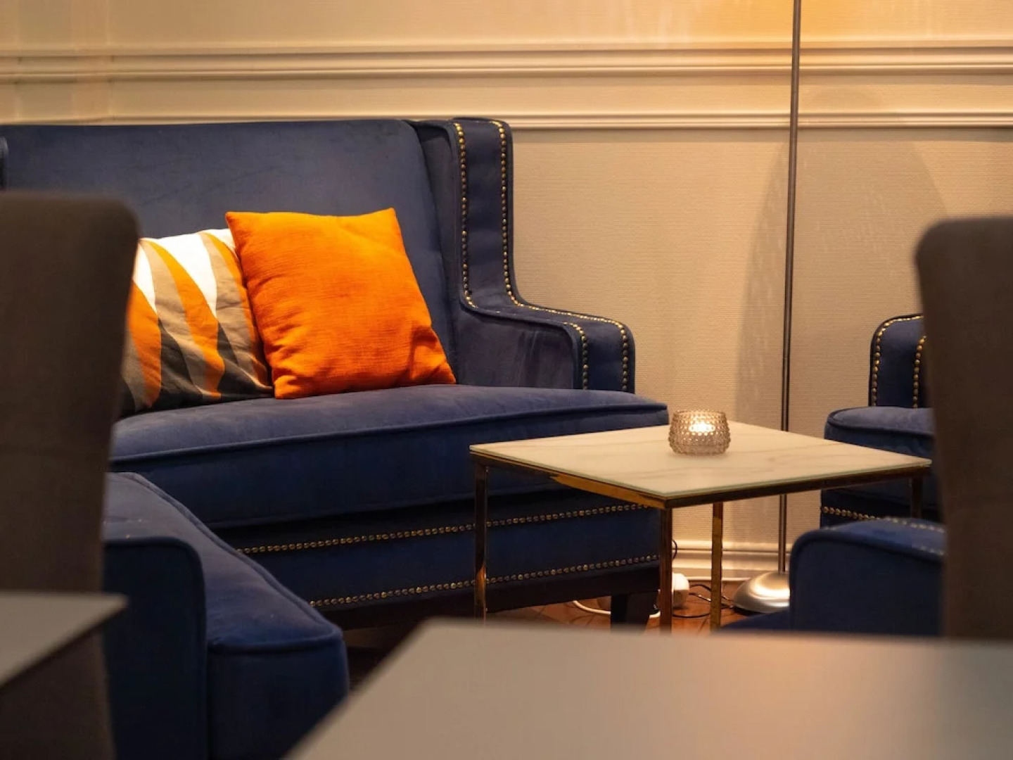 Björkbackens Karaktärshotellet - Stugby