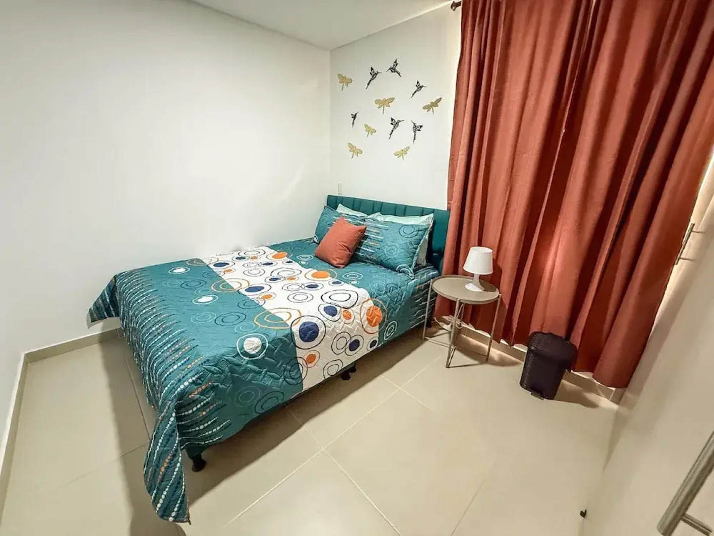 2506 - Vista a la montaña Piscina y Gym