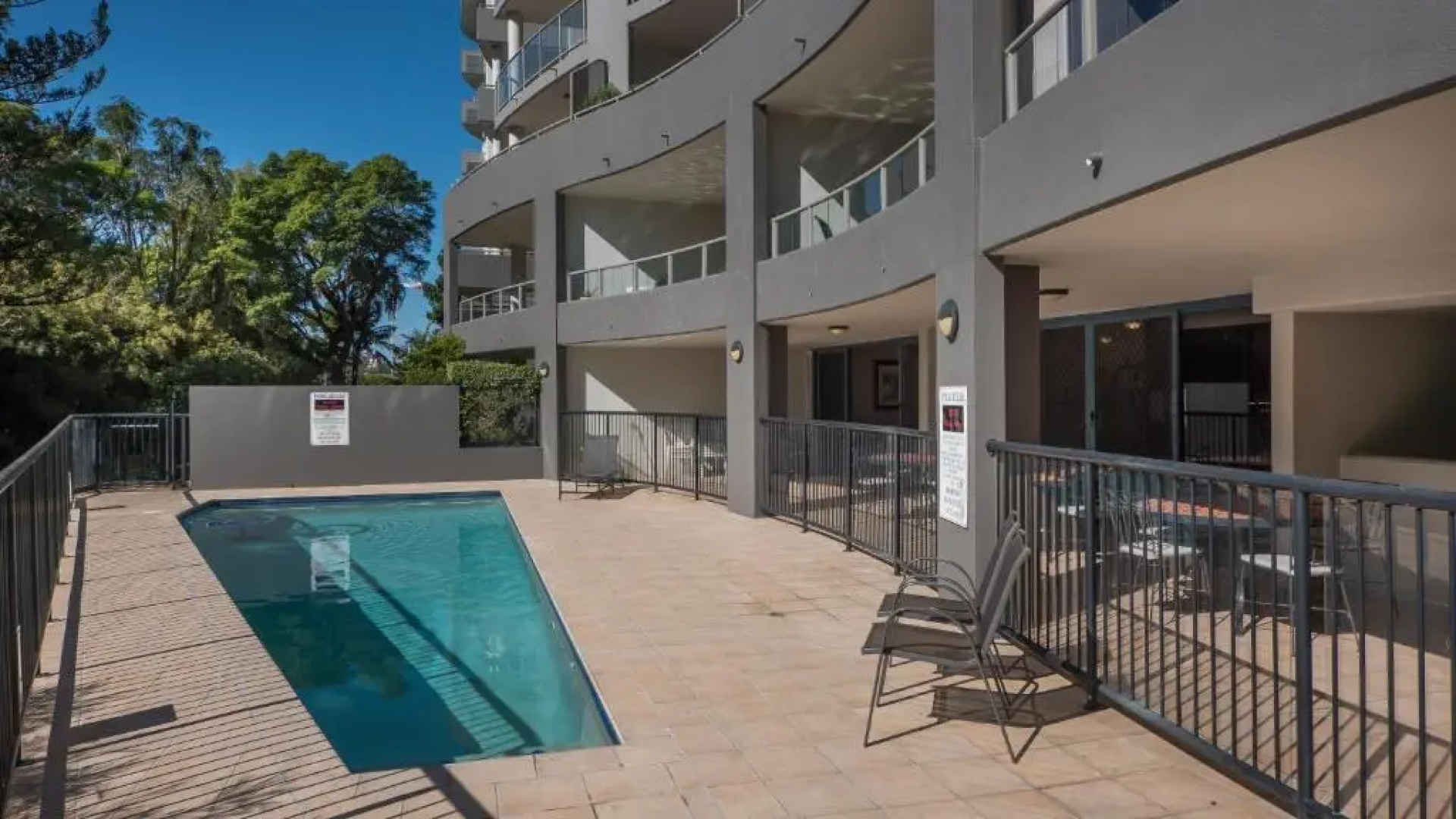 Inn on the Park Apartments