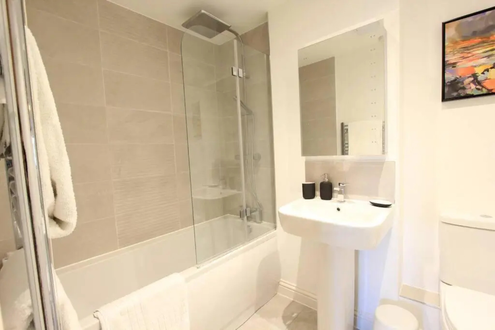 Cabot Mews Apartment 6