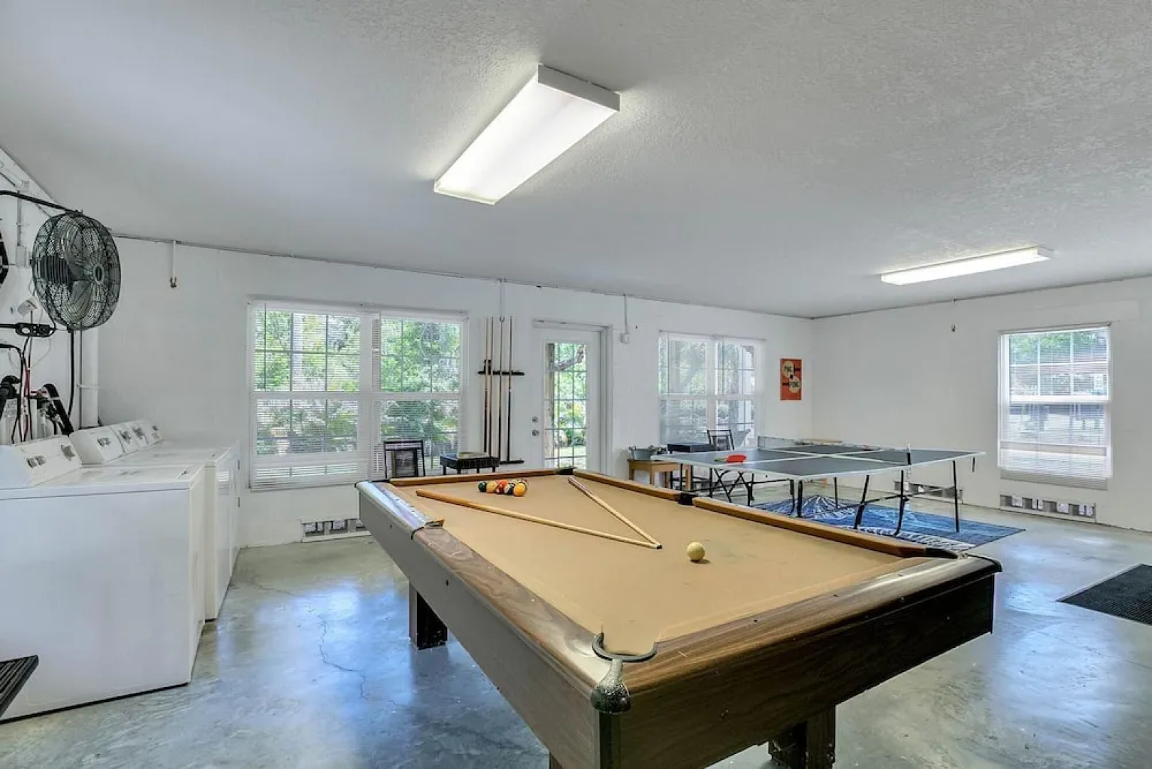 4BR Beach-Central Duplex by RedAwning