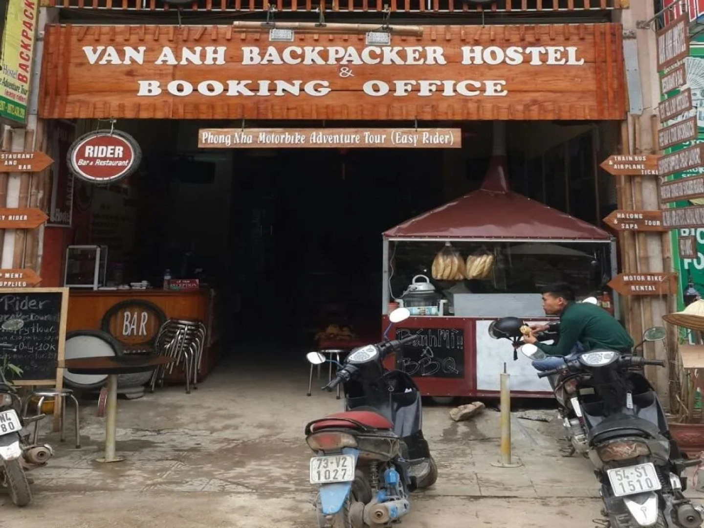 Van Anh Hostel