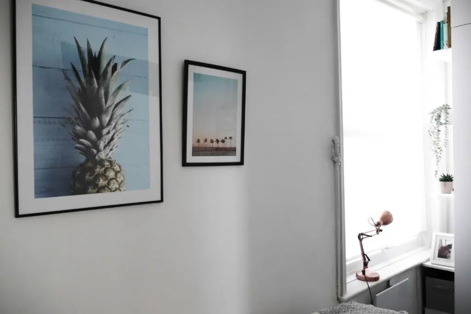 Beachfront SEA-VIEW apartment & BALCONY