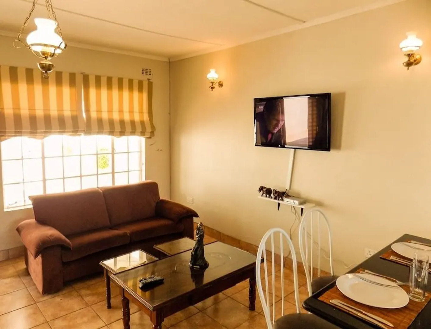 Mavuna Guest Lodge & Conference Centre