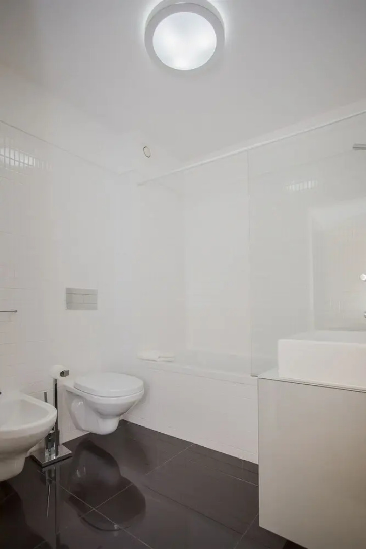 Liiiving - Bright Light Apartment