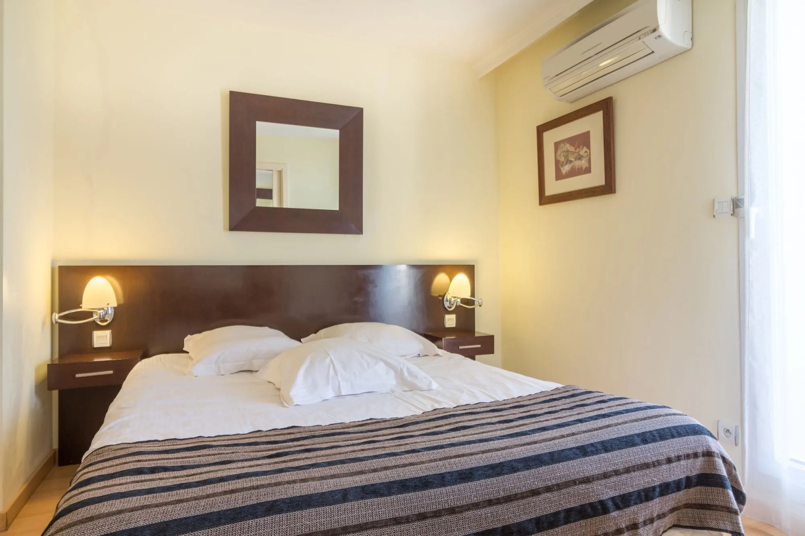 Adonis Grand Geneve Residence Excellior