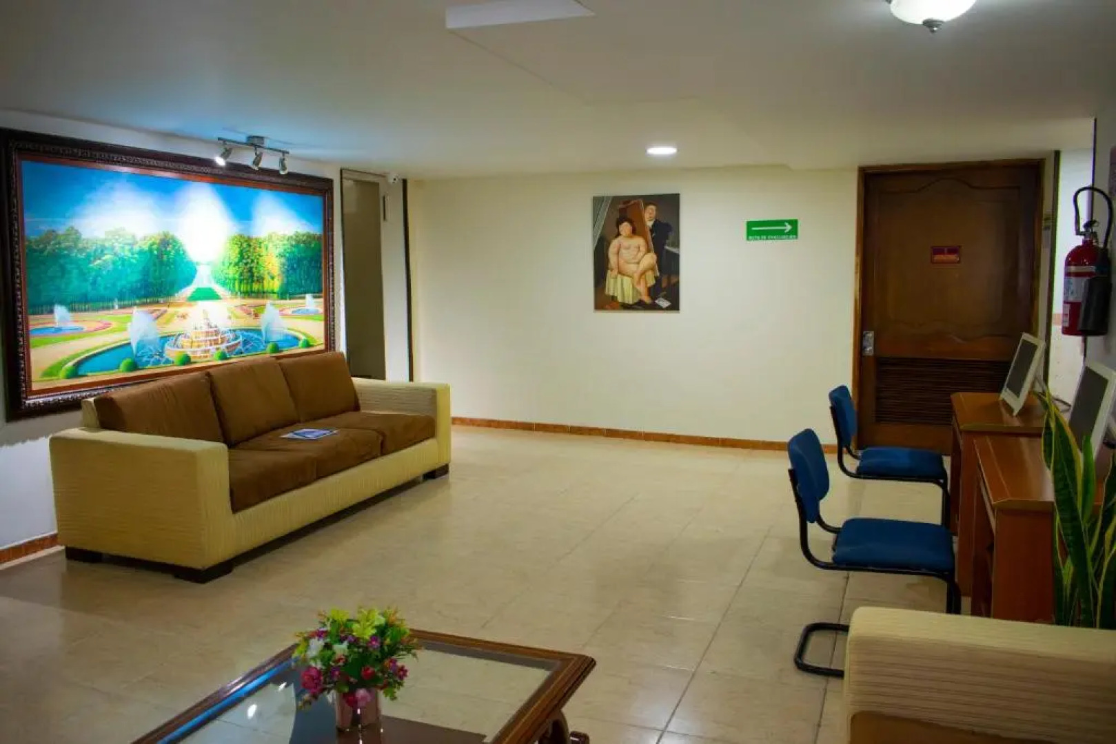 Hotel Plaza Versalles