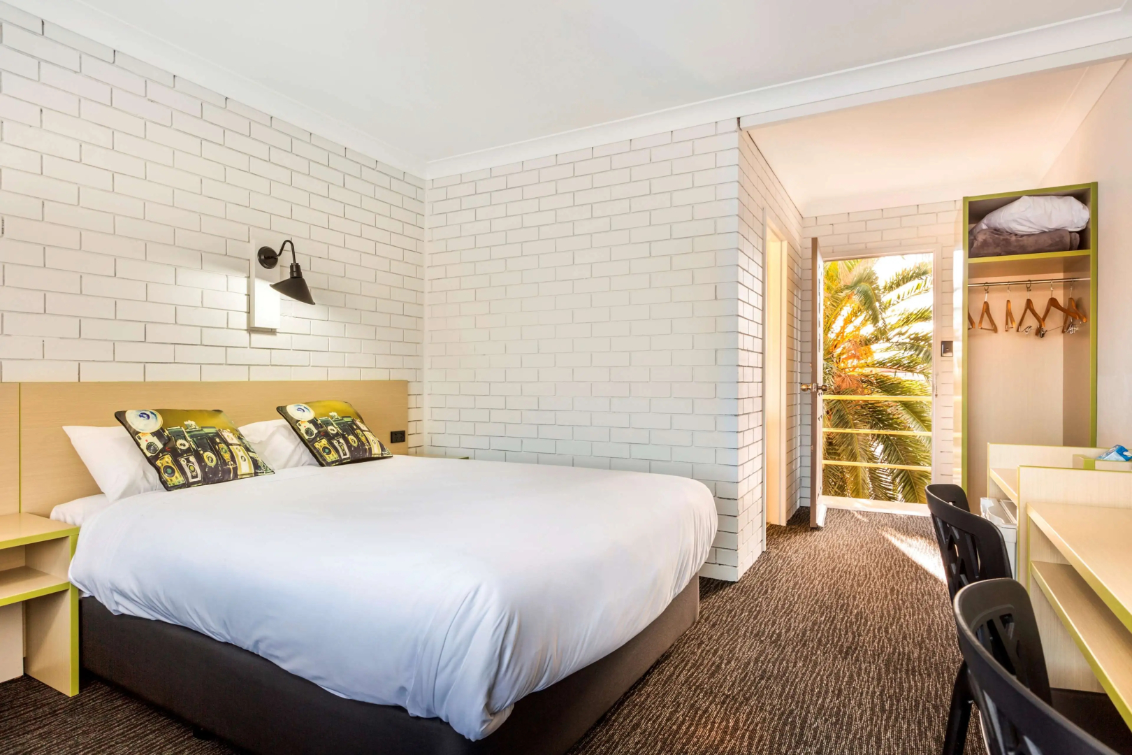 Boomerang Hotel