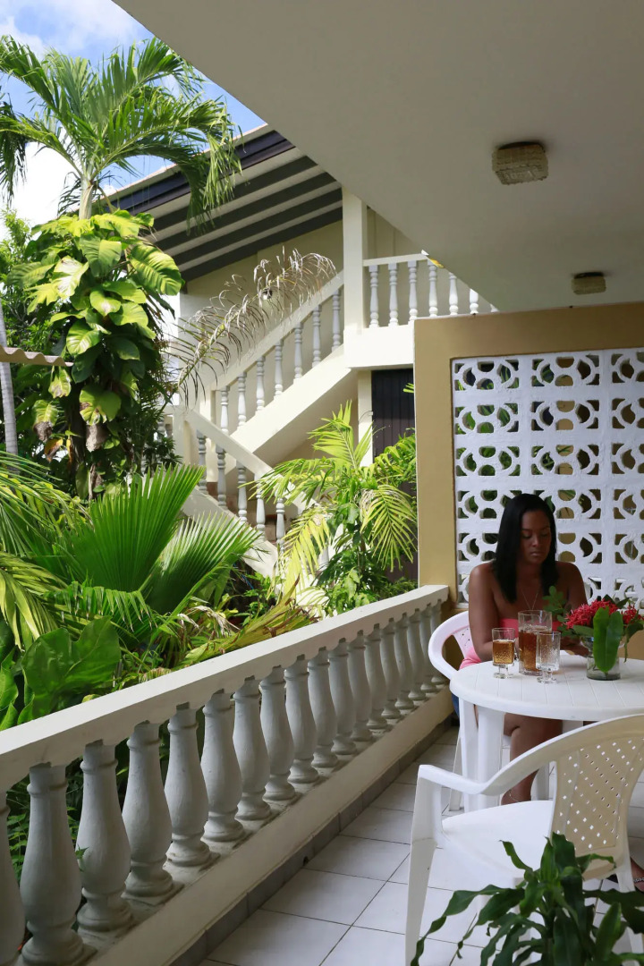 Hersher Studios & Apartments