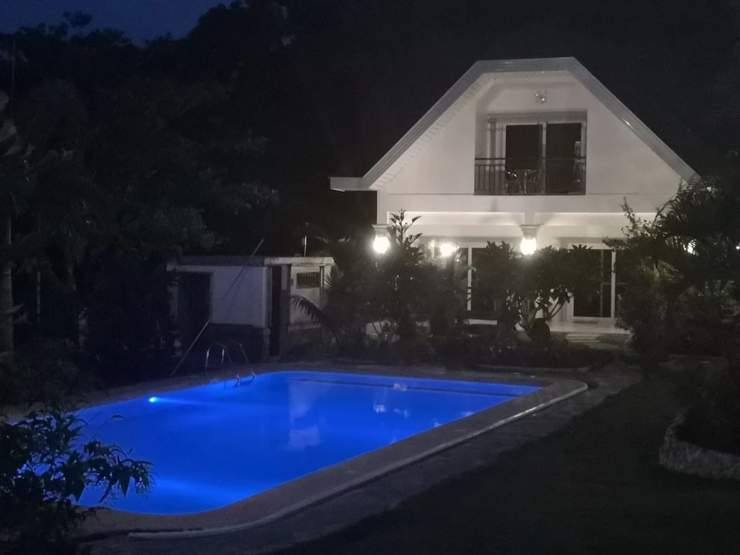 Garden Bungalows Resort