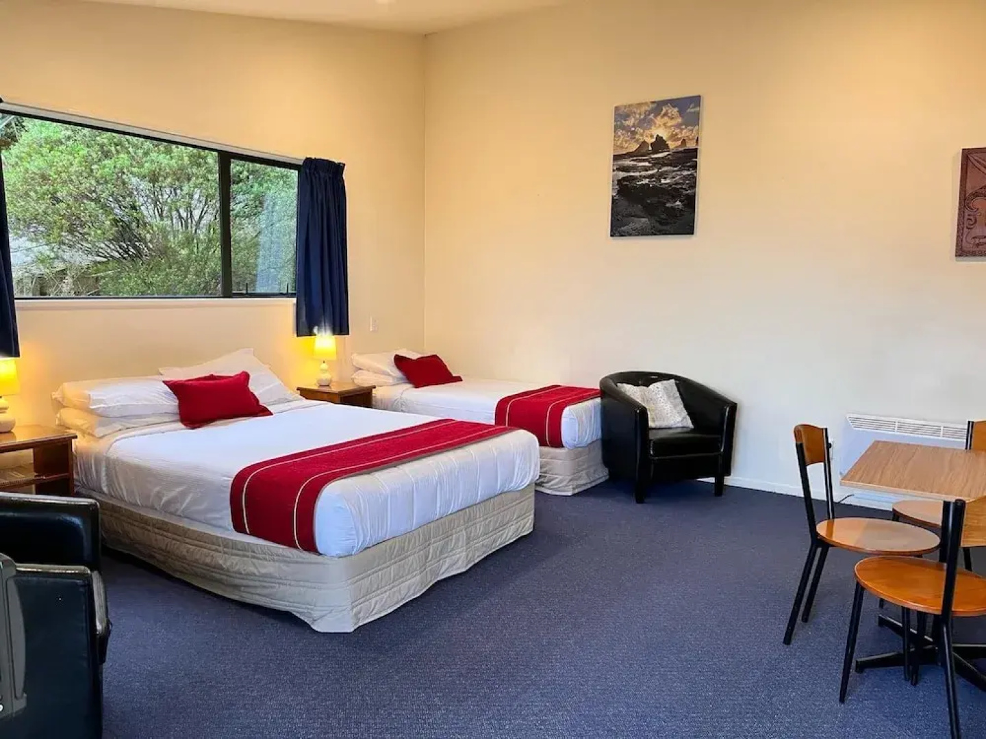Sundowner Motel