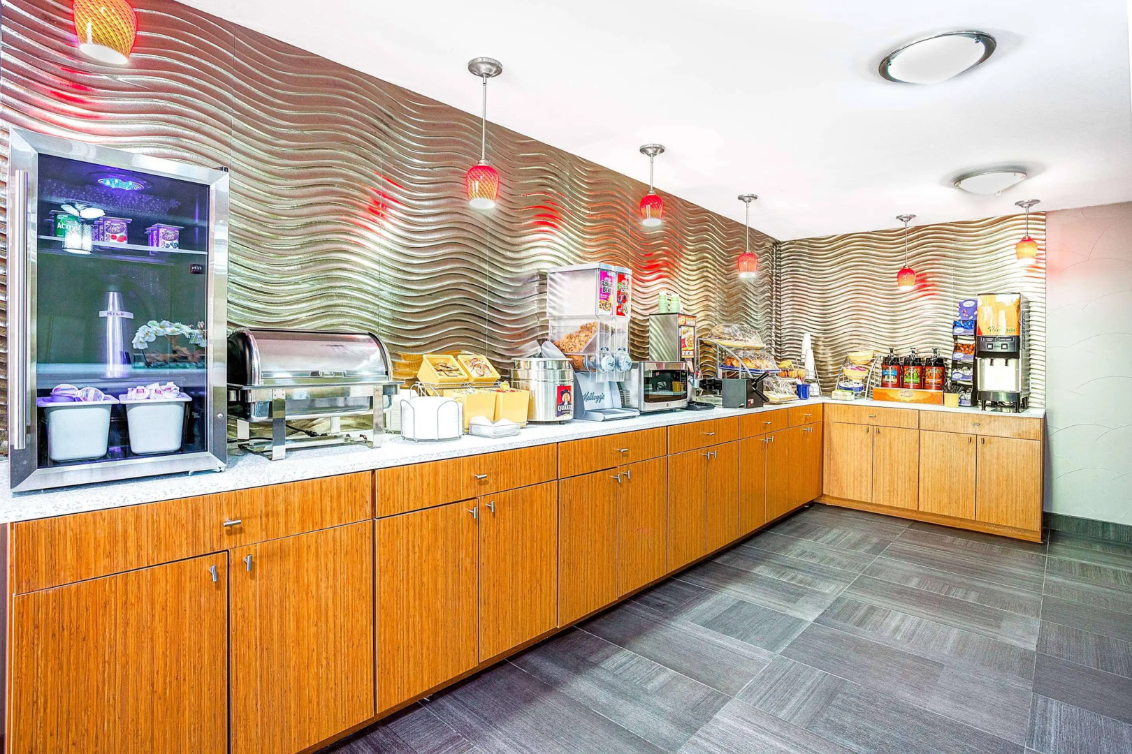 Arya Inn & Suites Farmers Branch