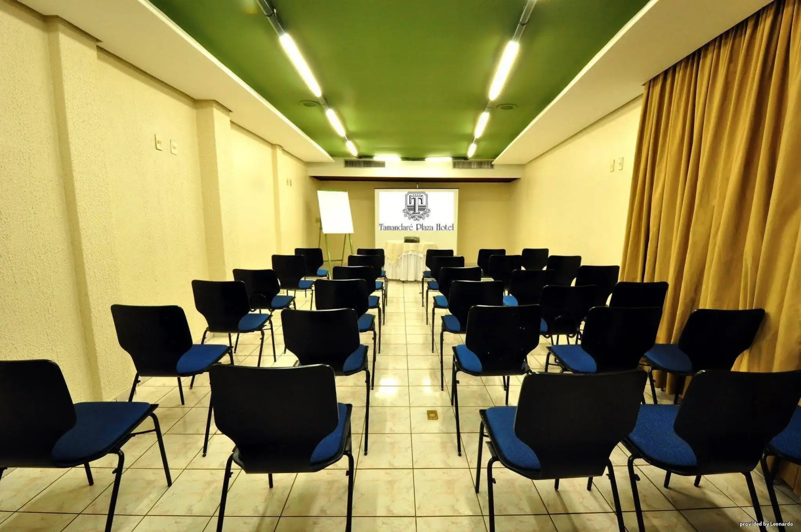 Oft Tamandare Plaza Hotel