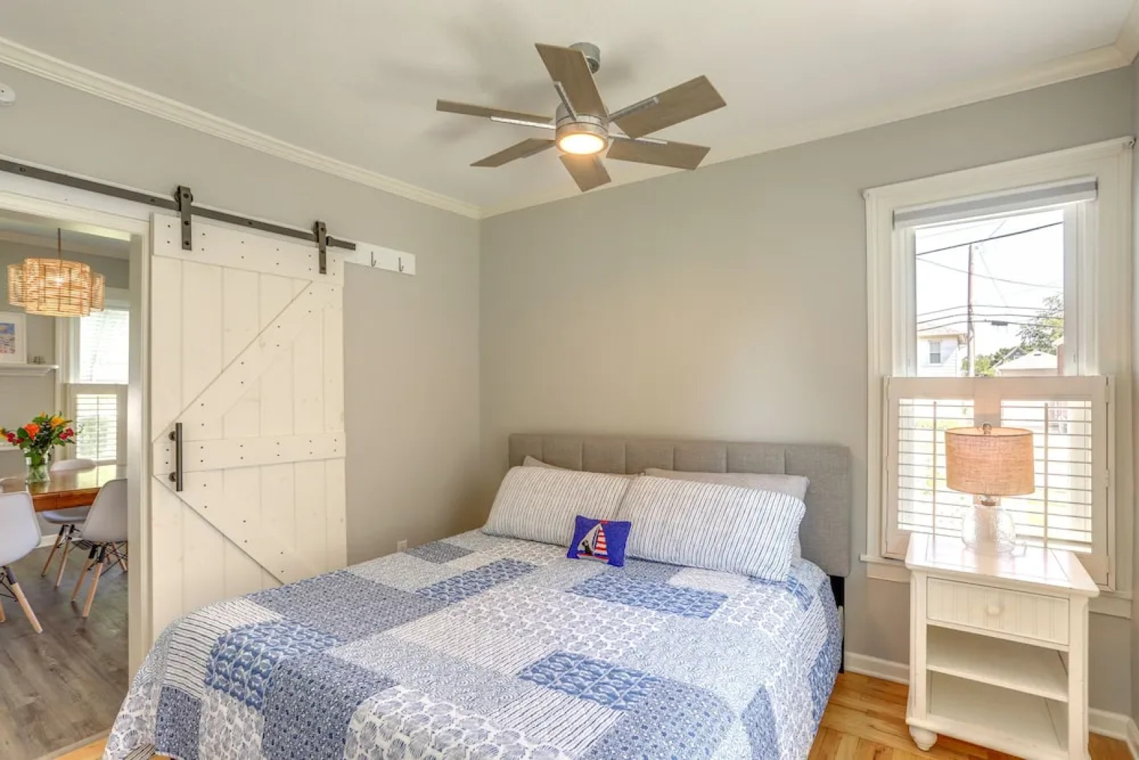 Vermilion Home - Walk to Main Street Beach!