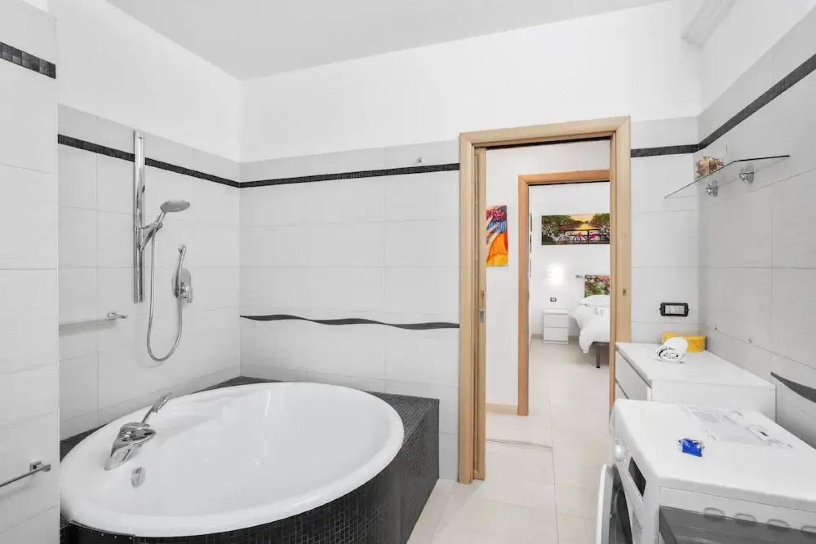 Valenzano Villa between art & nature