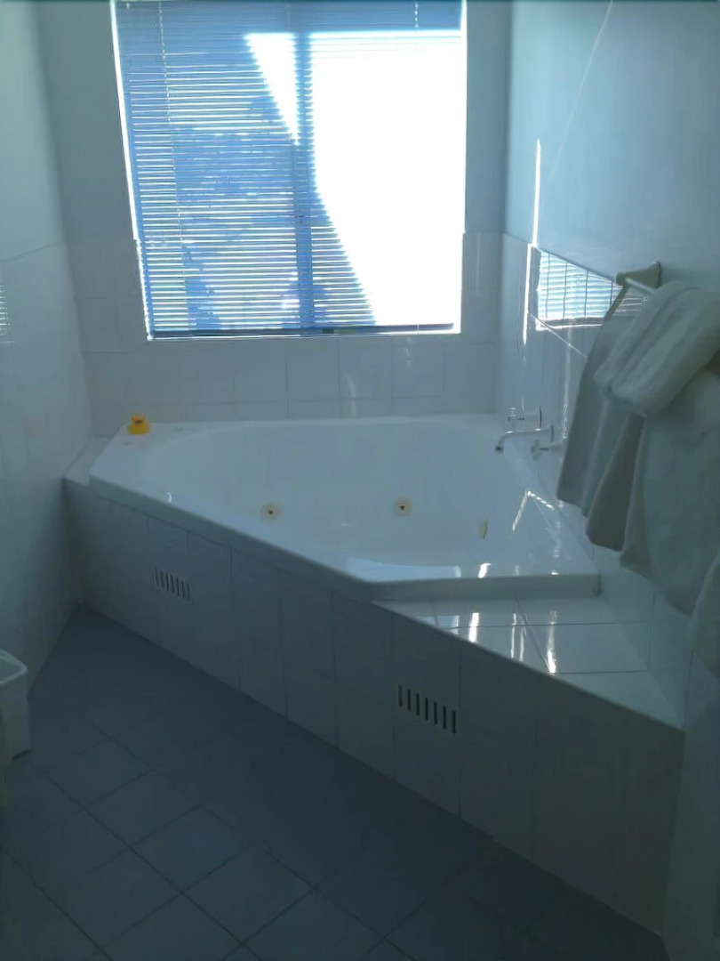 Breakers Apartments Mollymook