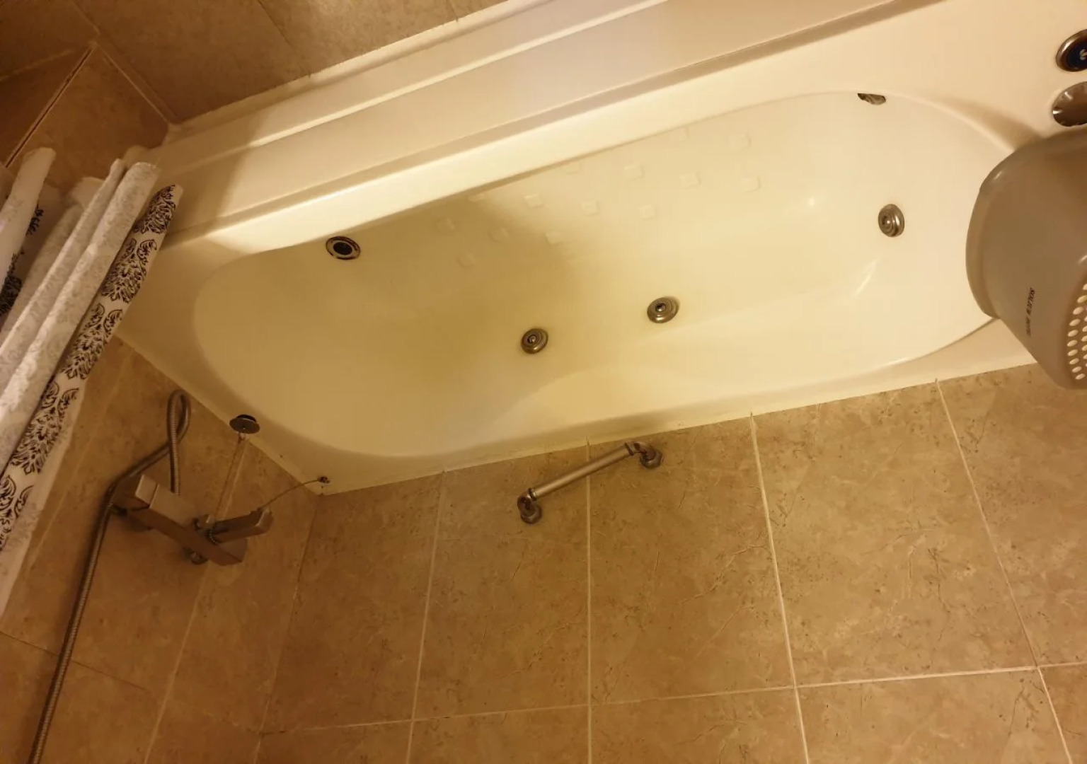 Solium Business Hotel