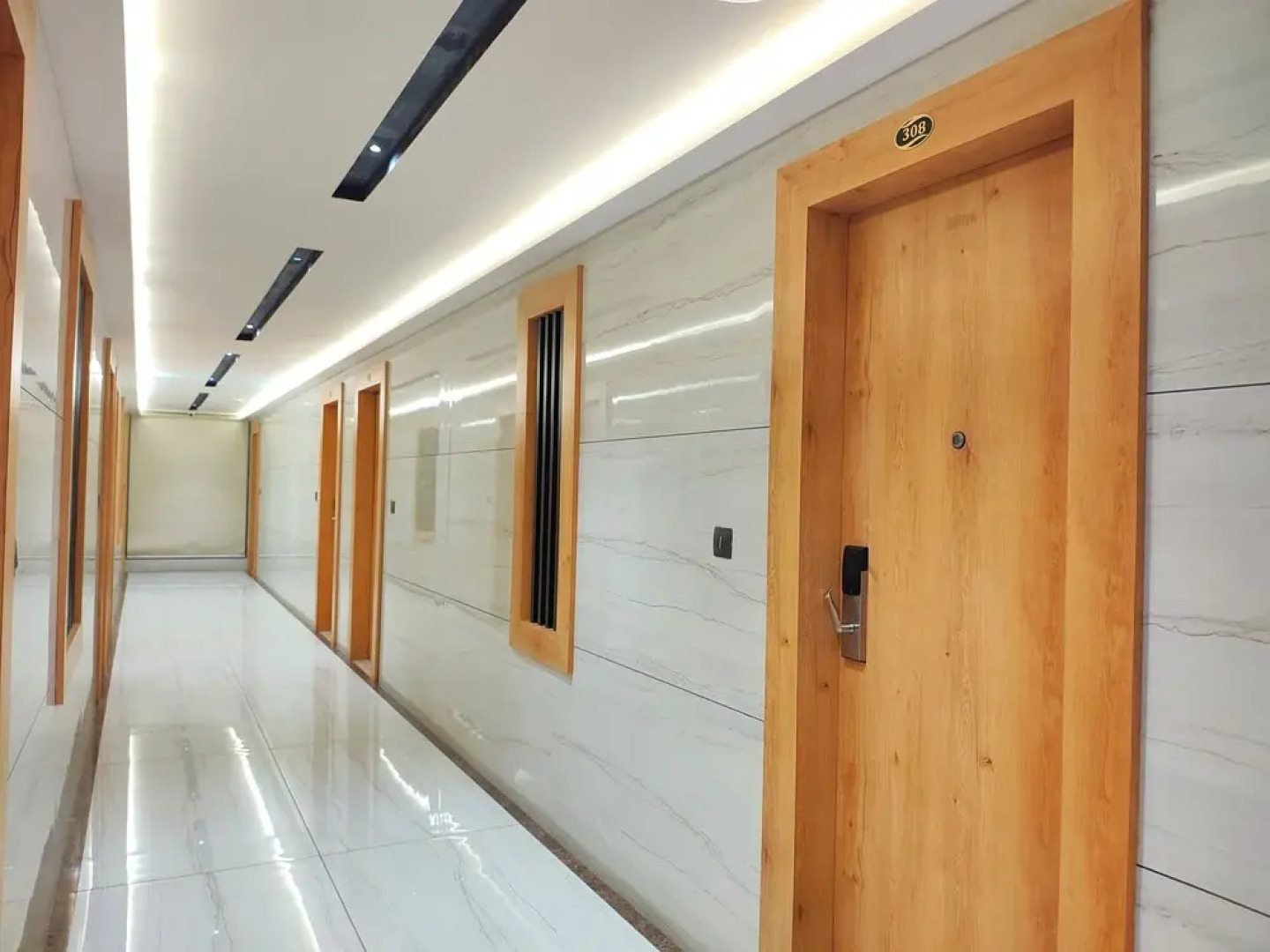 Aceotel Premier TK Morbi